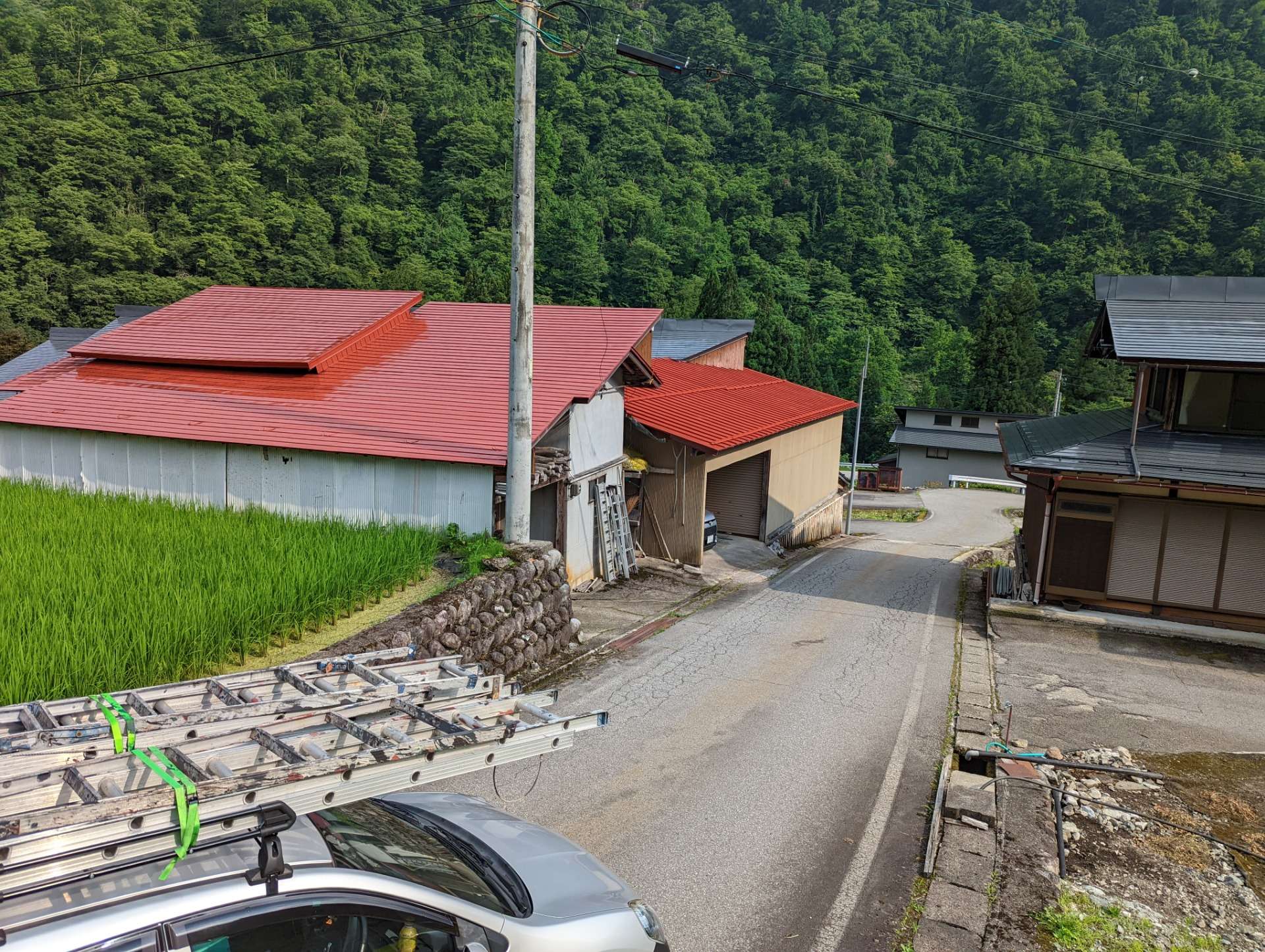 河合町にて屋根塗装工事