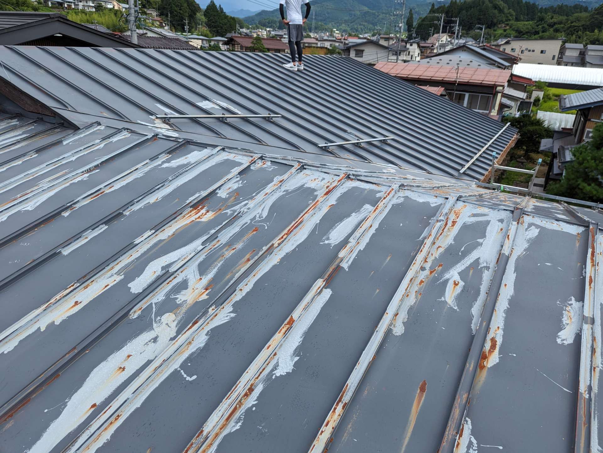 江名子町にて屋根塗装工事