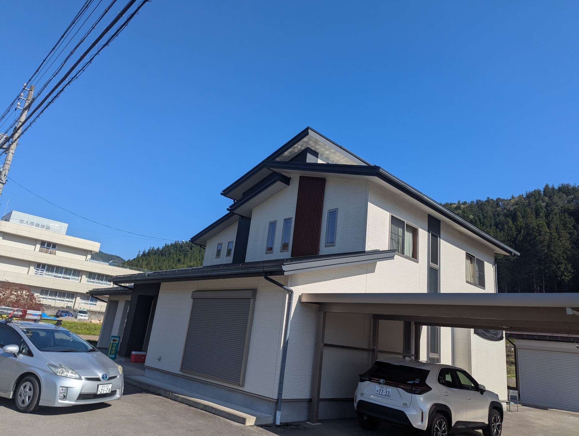 高山市国府町村山にて屋根塗装工事