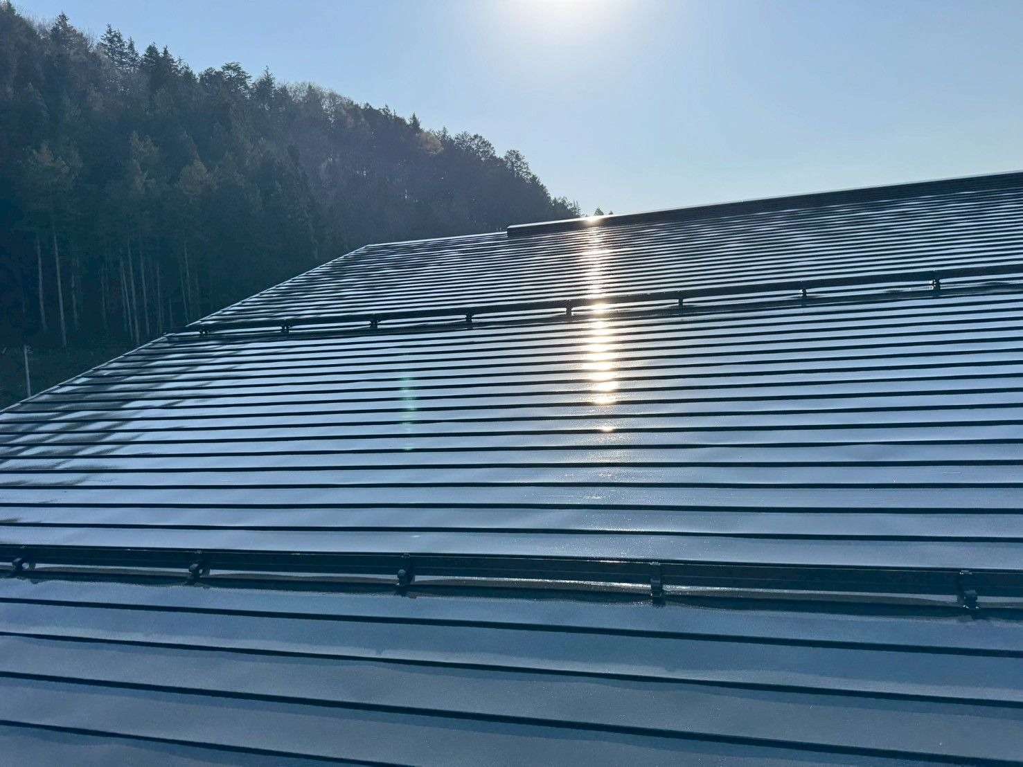 高山市国府町村山にて屋根塗装工事