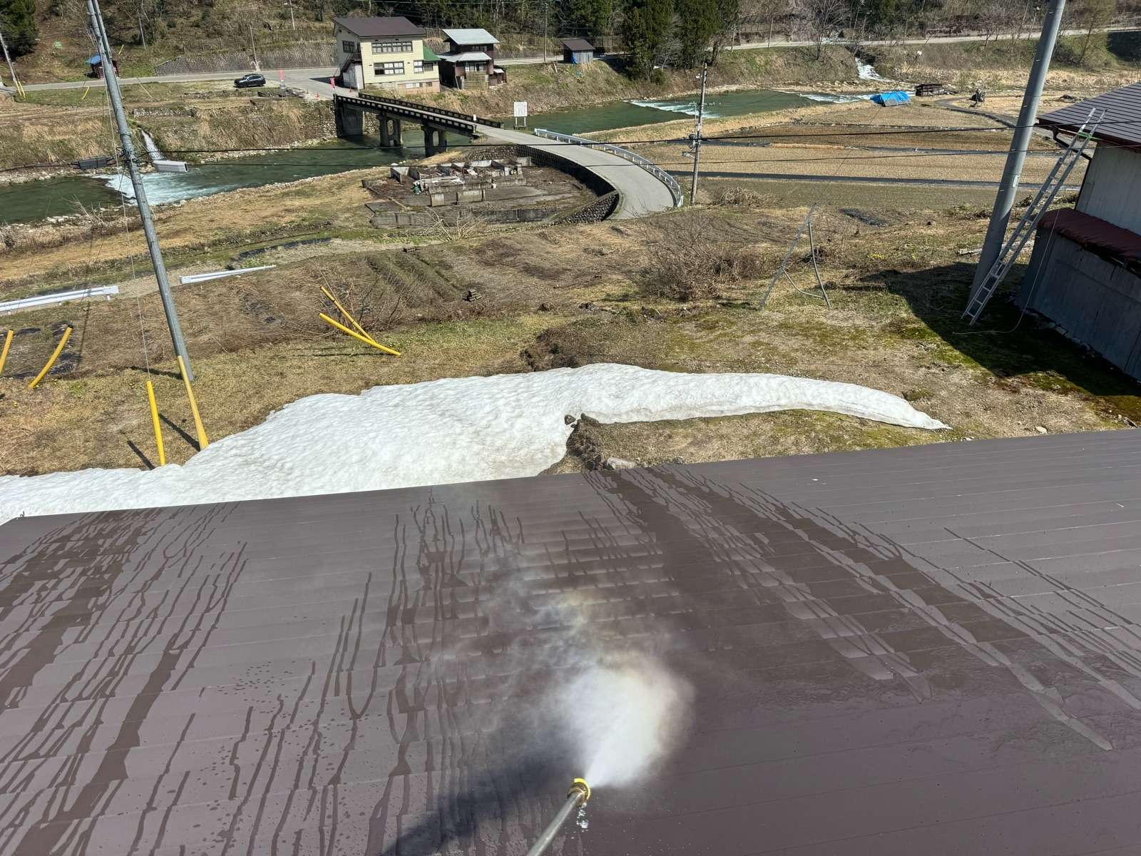 飛騨市河合町にて屋根塗装工事