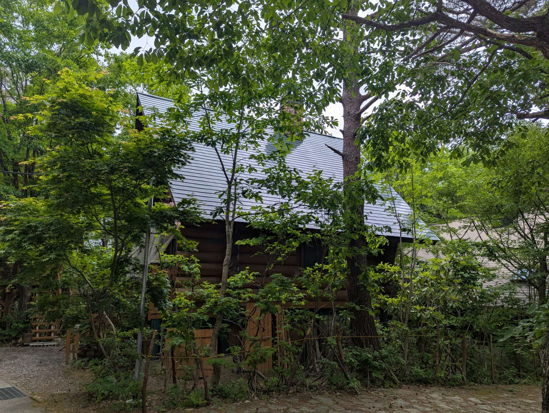 郡上市高鷲町にて屋根塗装工事