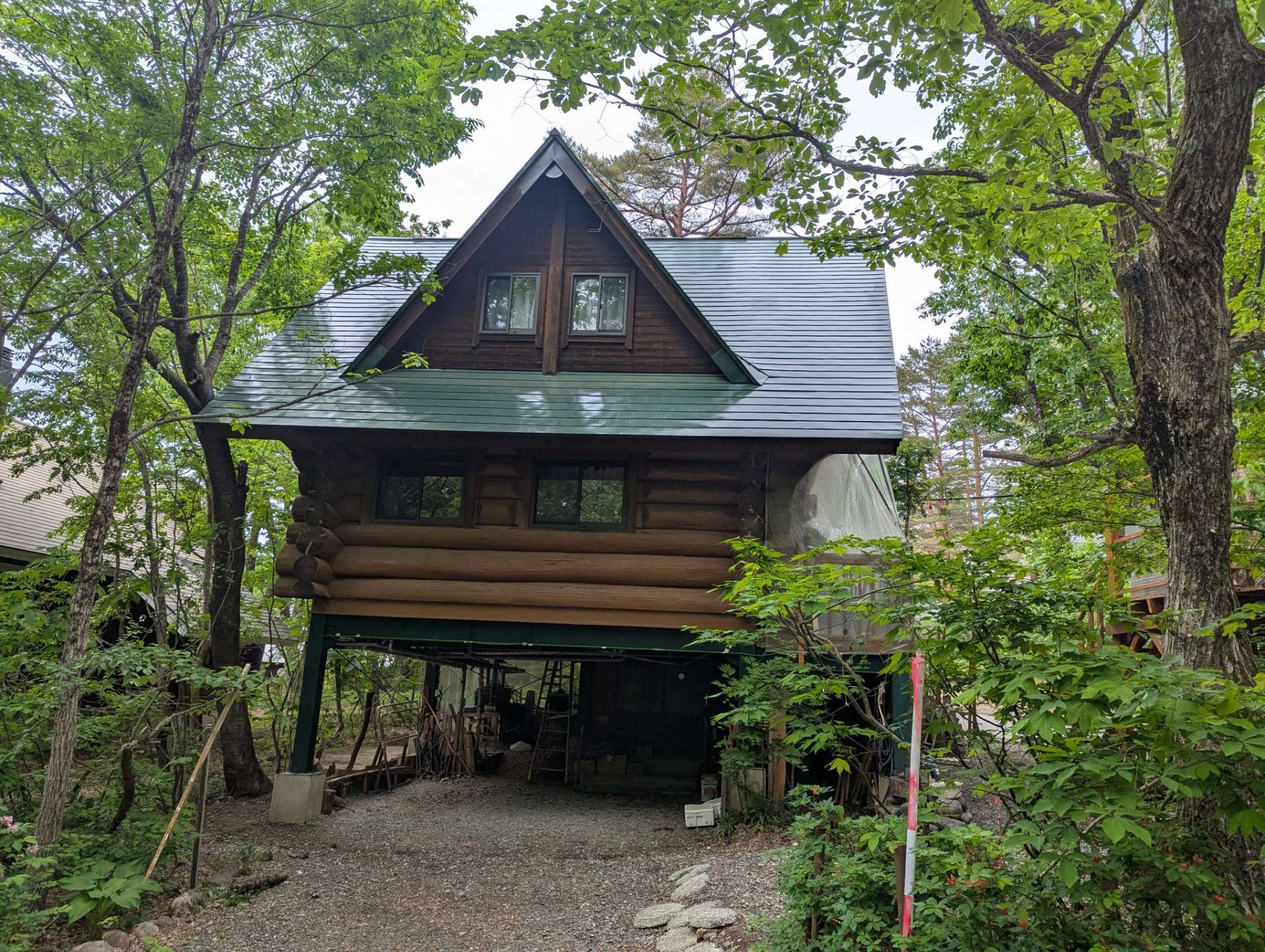 郡上市高鷲町にて屋根塗装工事