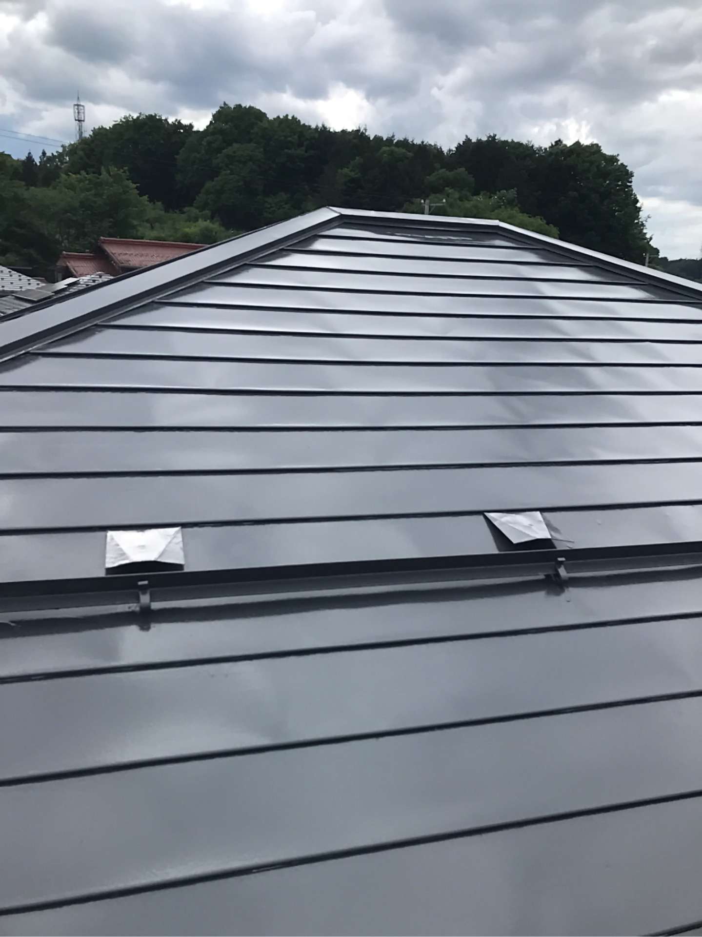 高山市江名子町にて屋根塗装工事