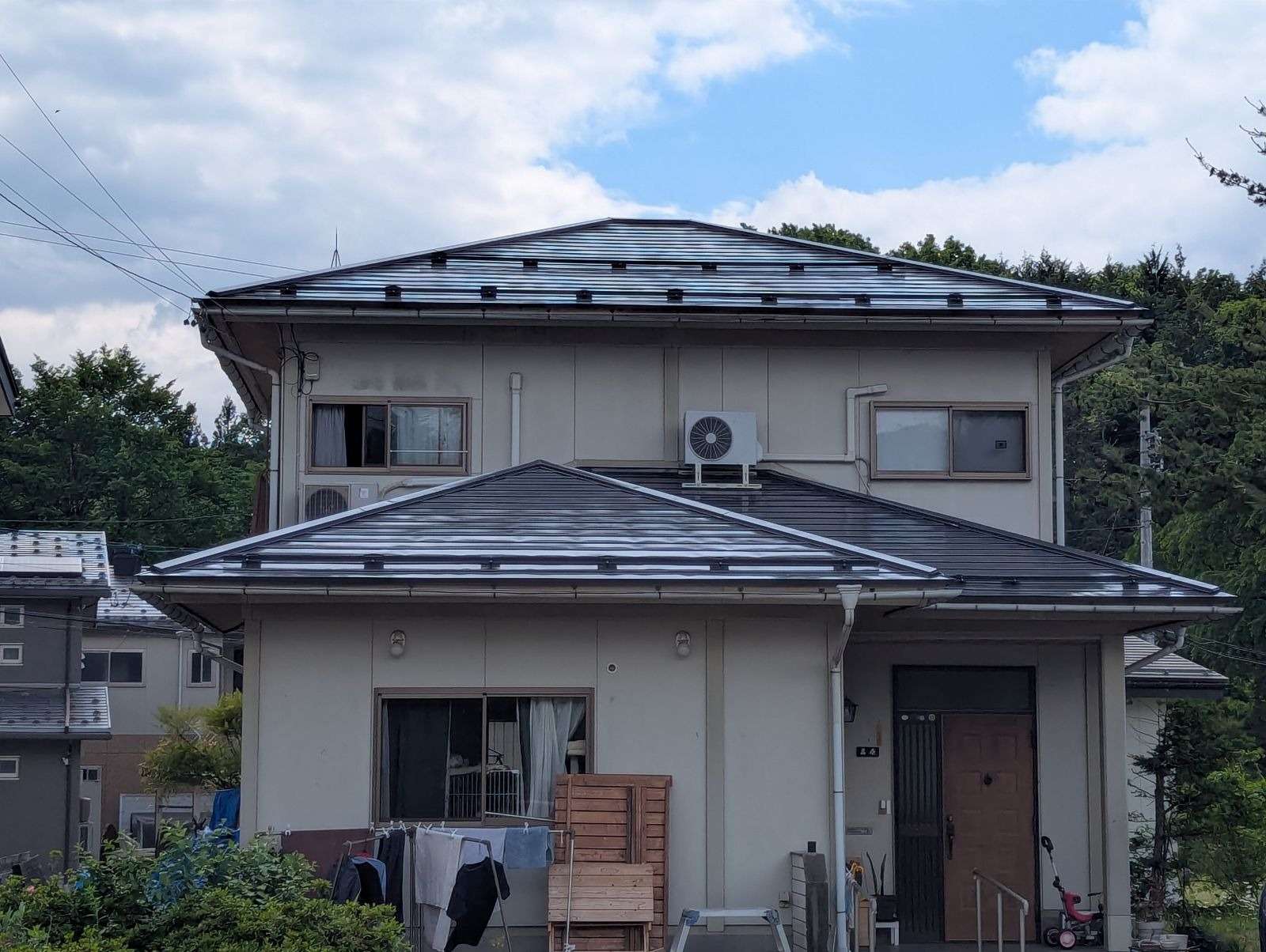 高山市江名子町にて屋根塗装工事