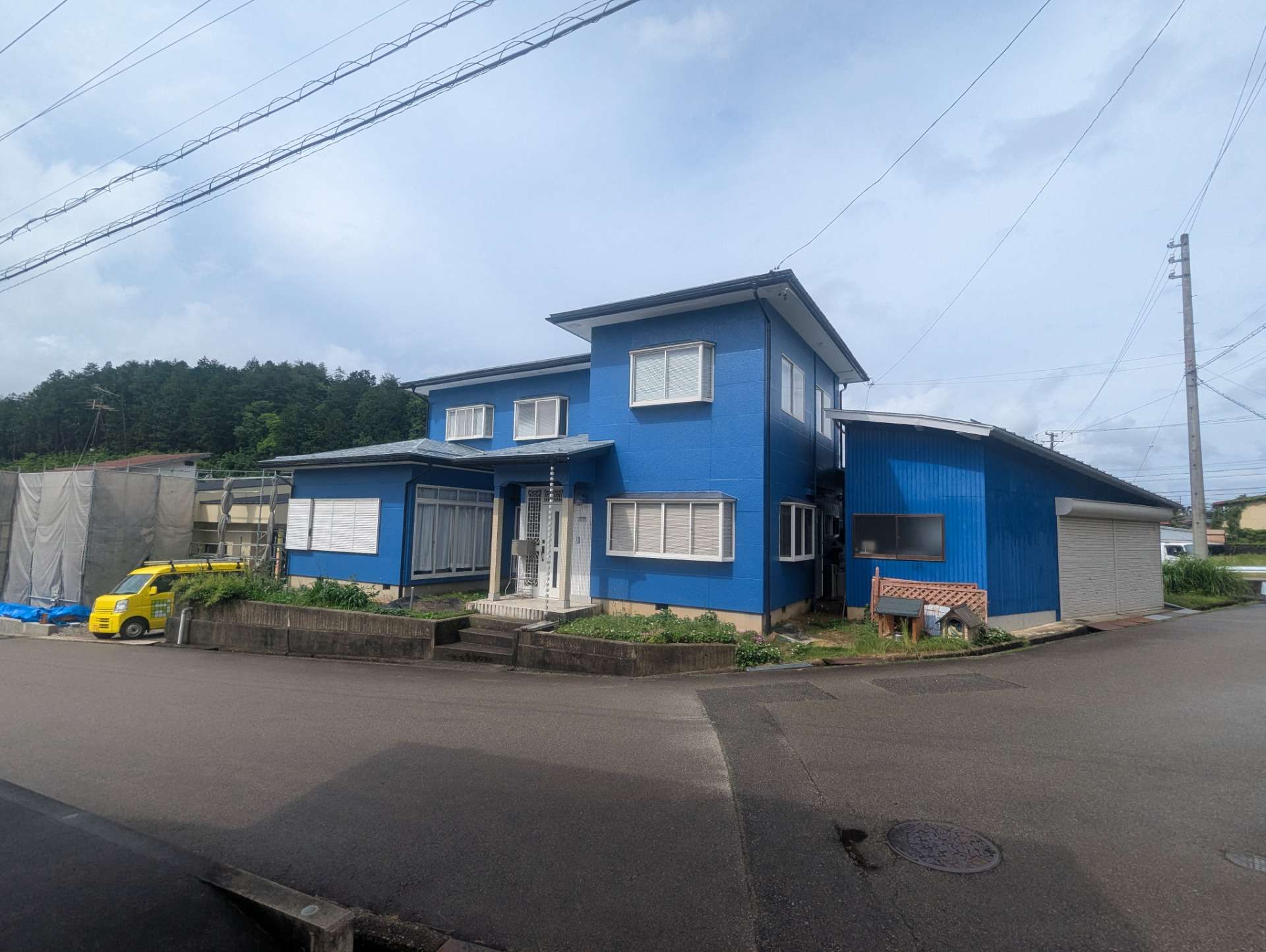 高山市新宮町にて屋根外壁塗装工事