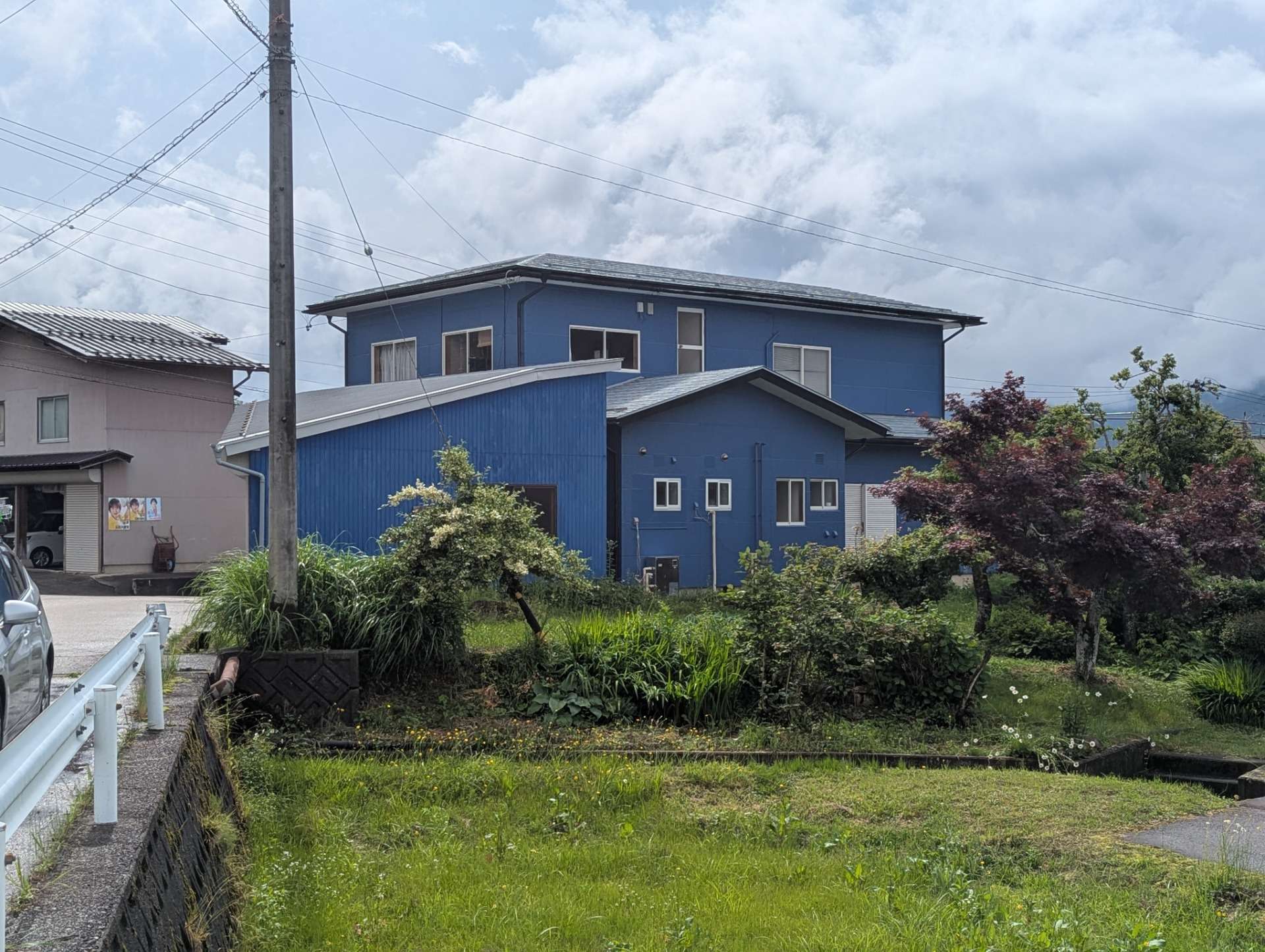 高山市新宮町にて屋根外壁塗装工事