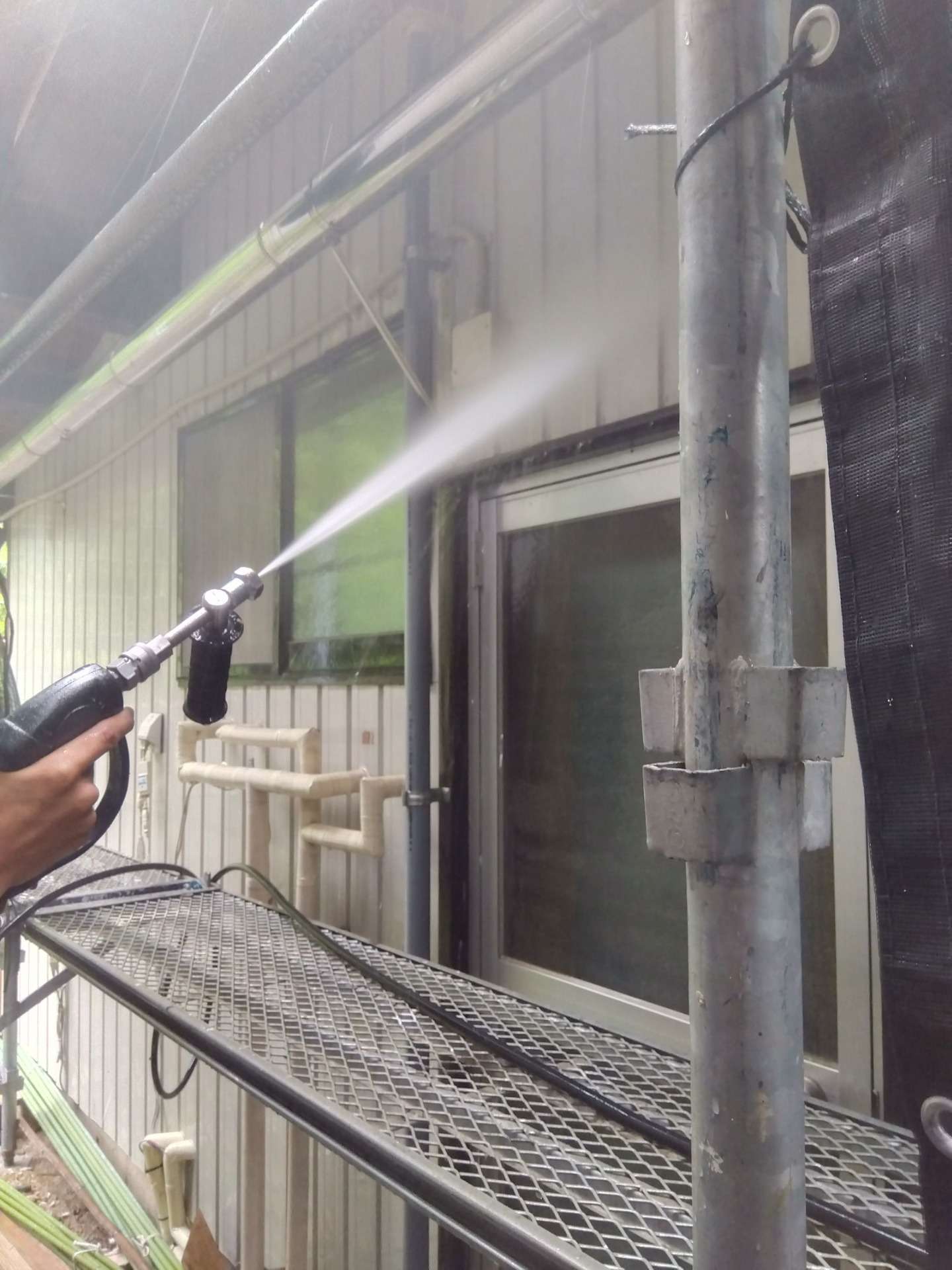 高山市清見町にて外壁塗装