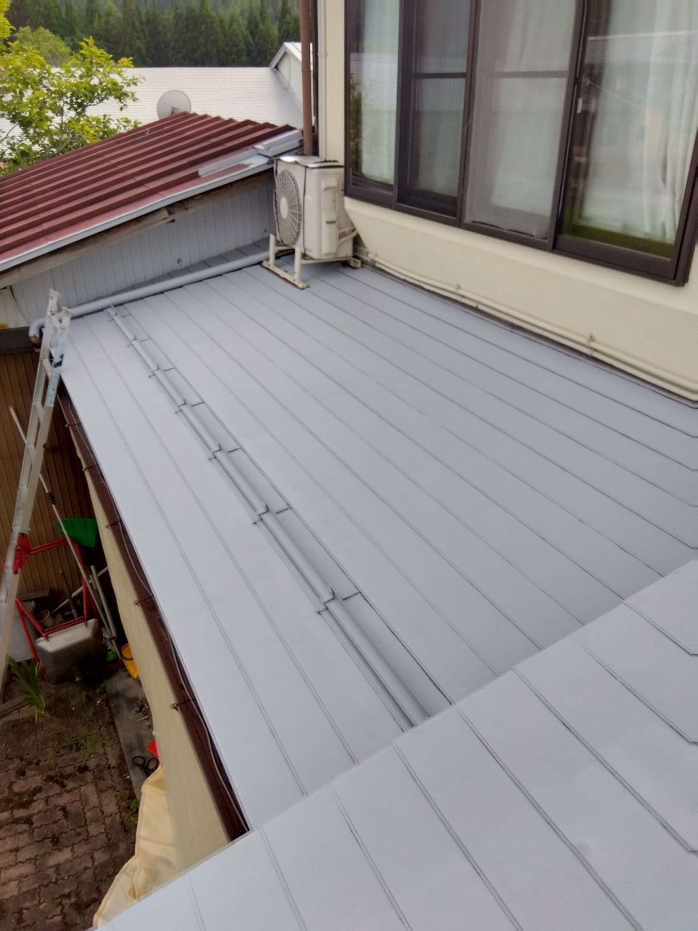 飛騨市神岡町にて屋根塗装