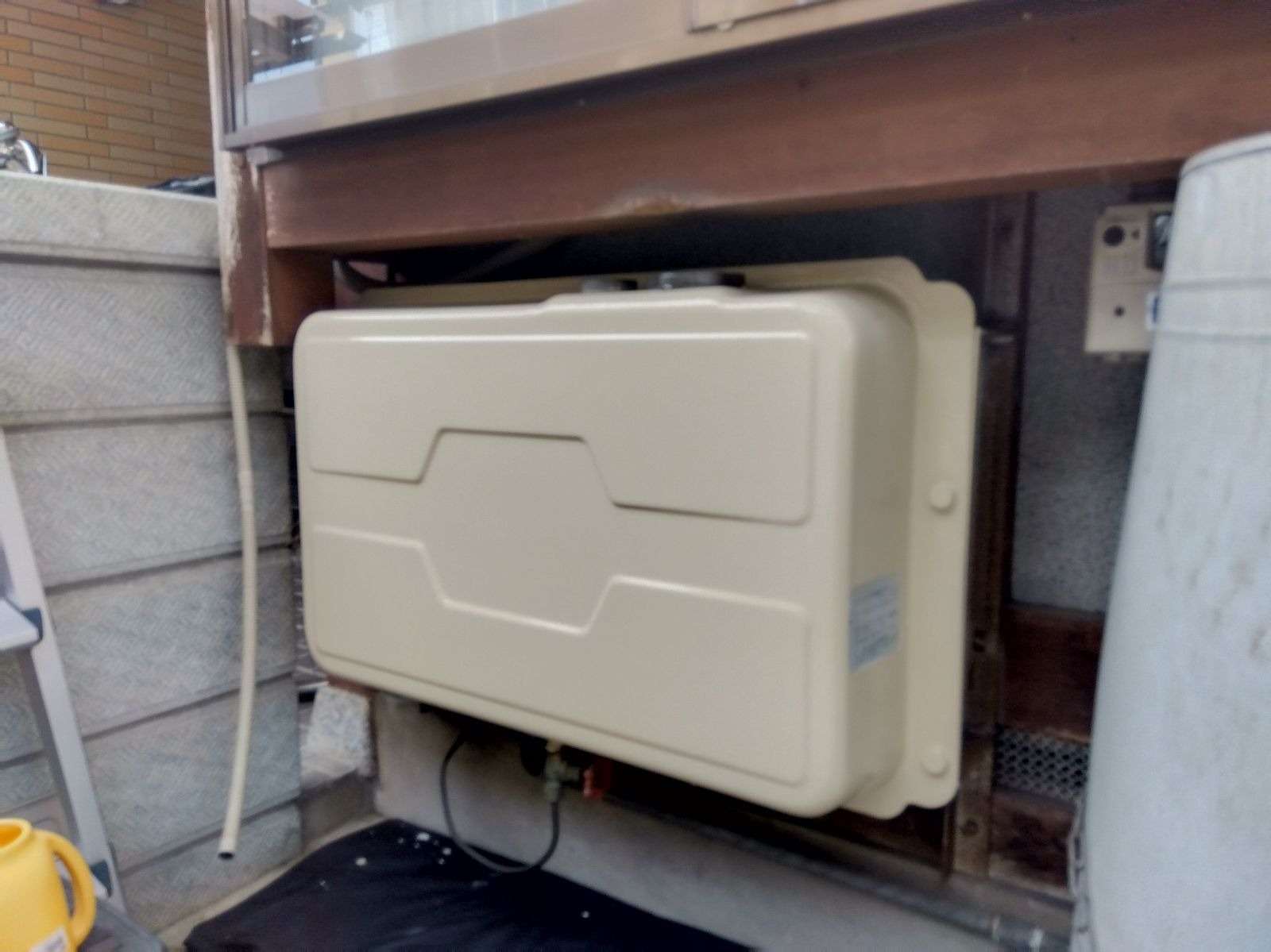 高山市若達町にて屋根塗装