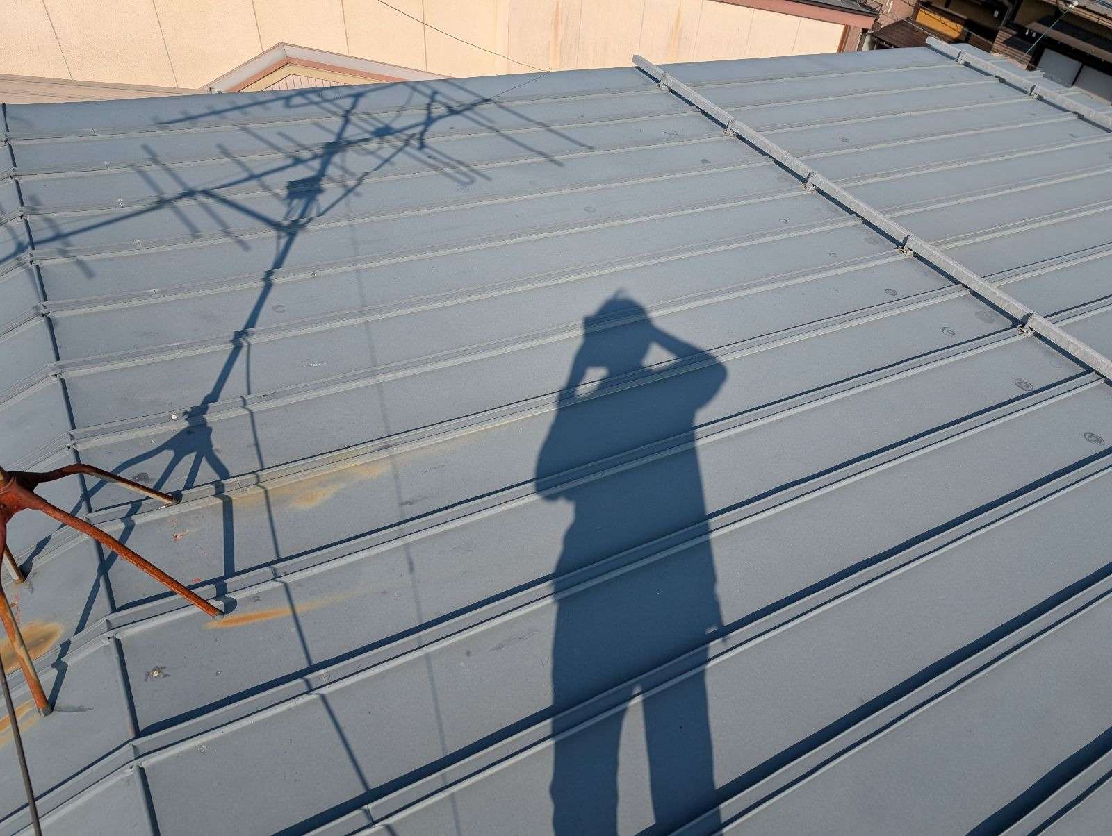 高山市若達町にて屋根塗装