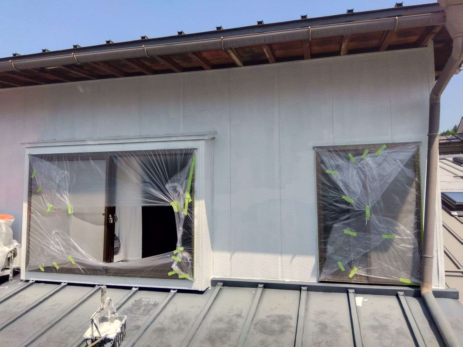 高山市若達町にて屋根塗装