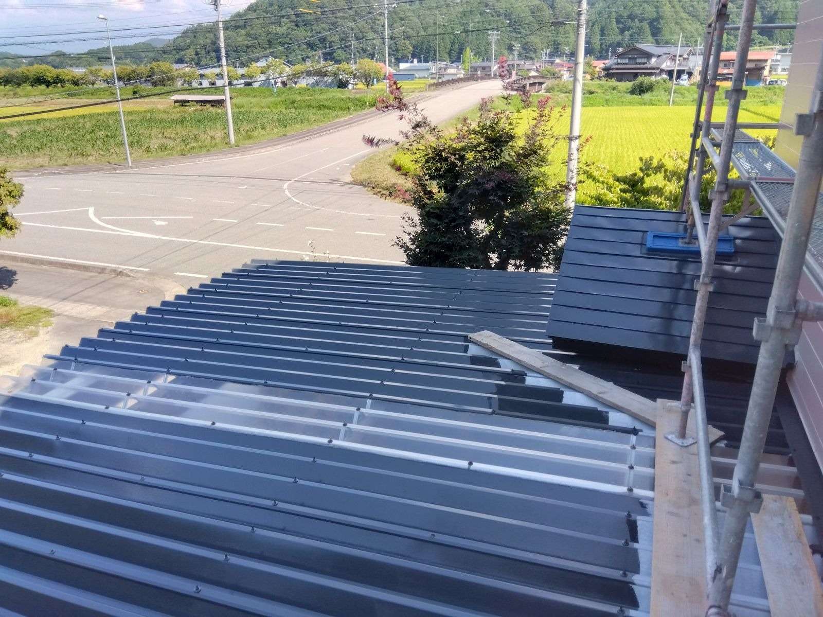 高山市清見町にて改修塗装工事