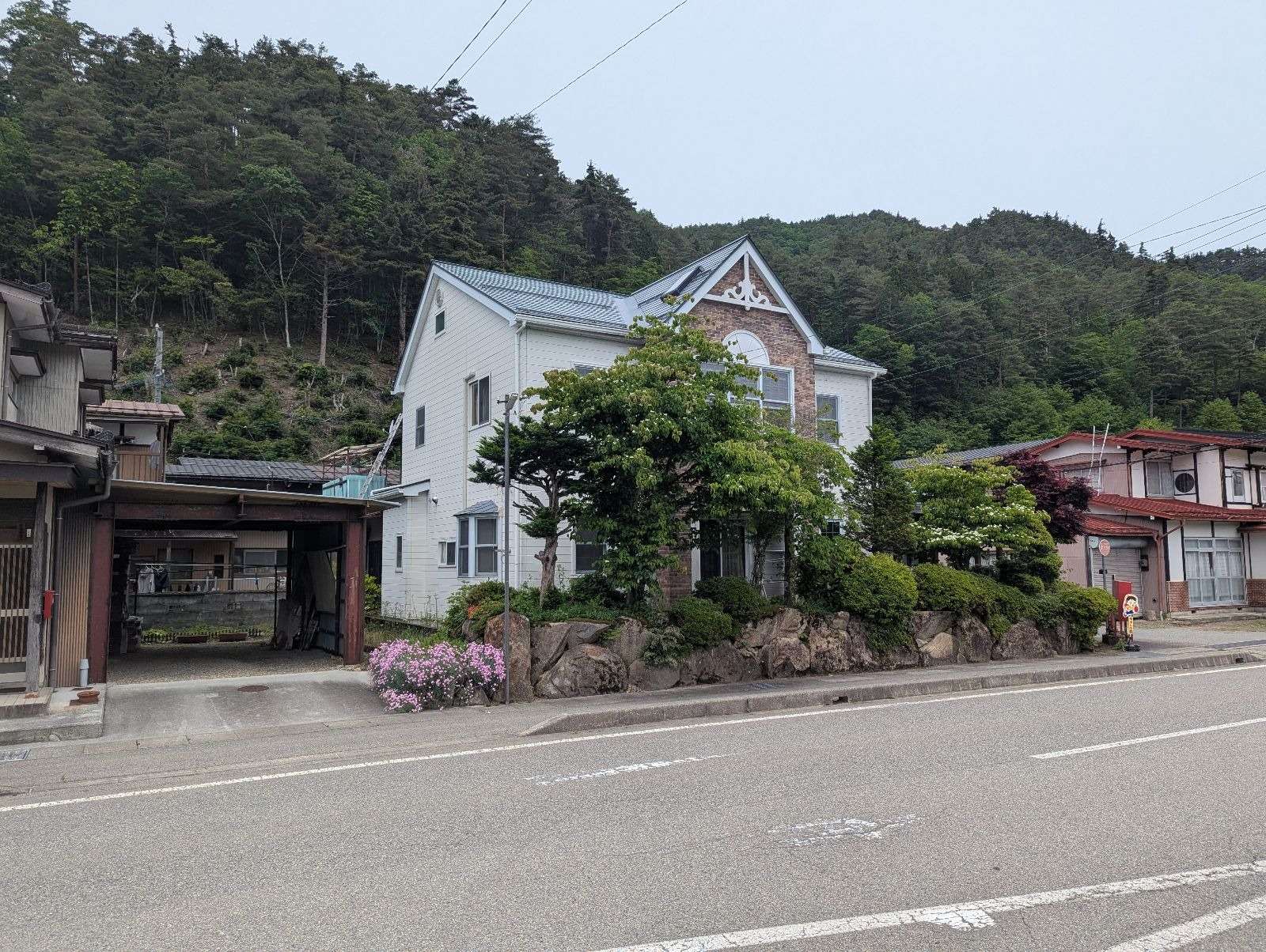 高山市清見町にて改修塗装工事