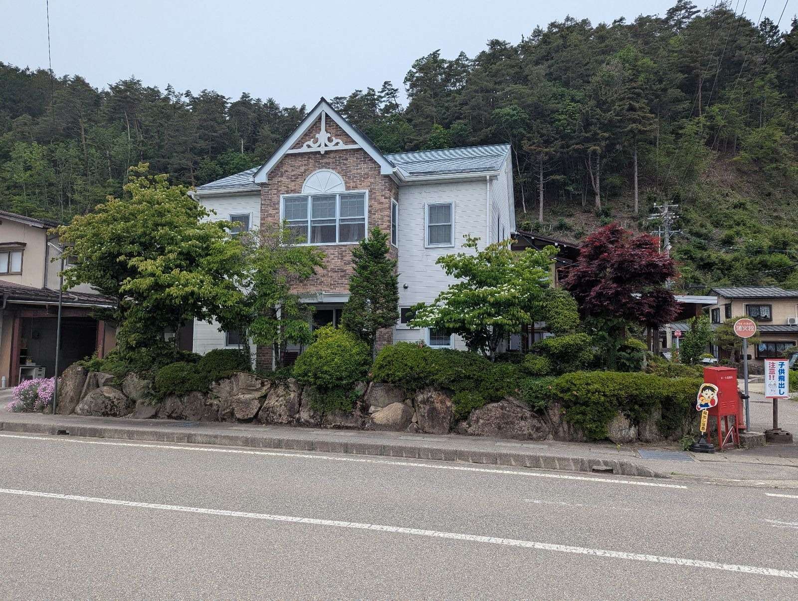 高山市清見町にて改修塗装工事