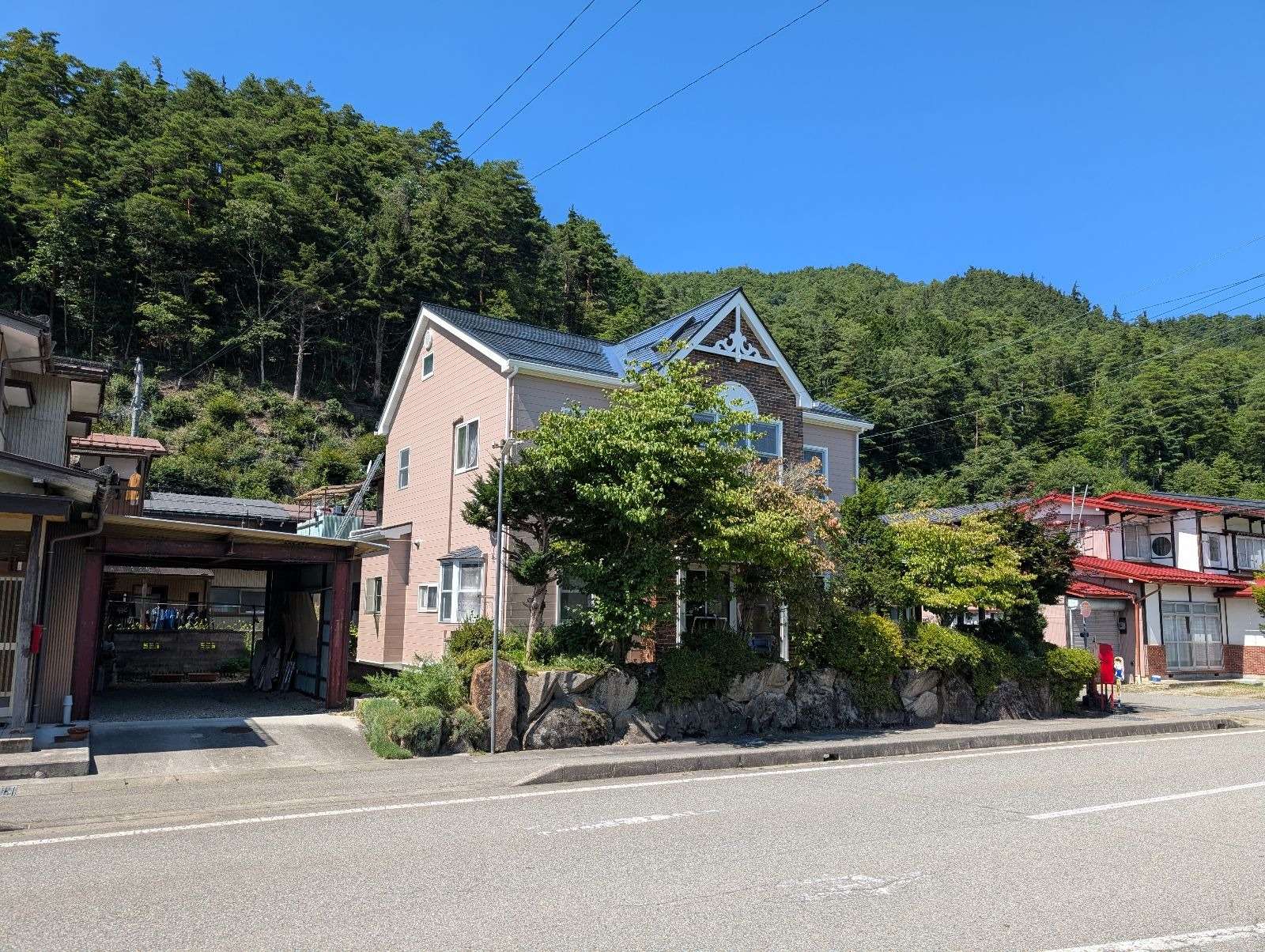 高山市清見町にて改修塗装工事