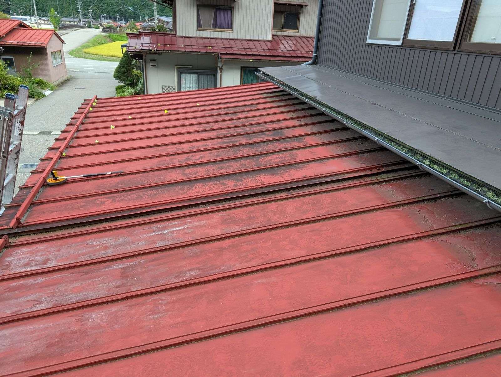 高山市清見町にて屋根塗装工事