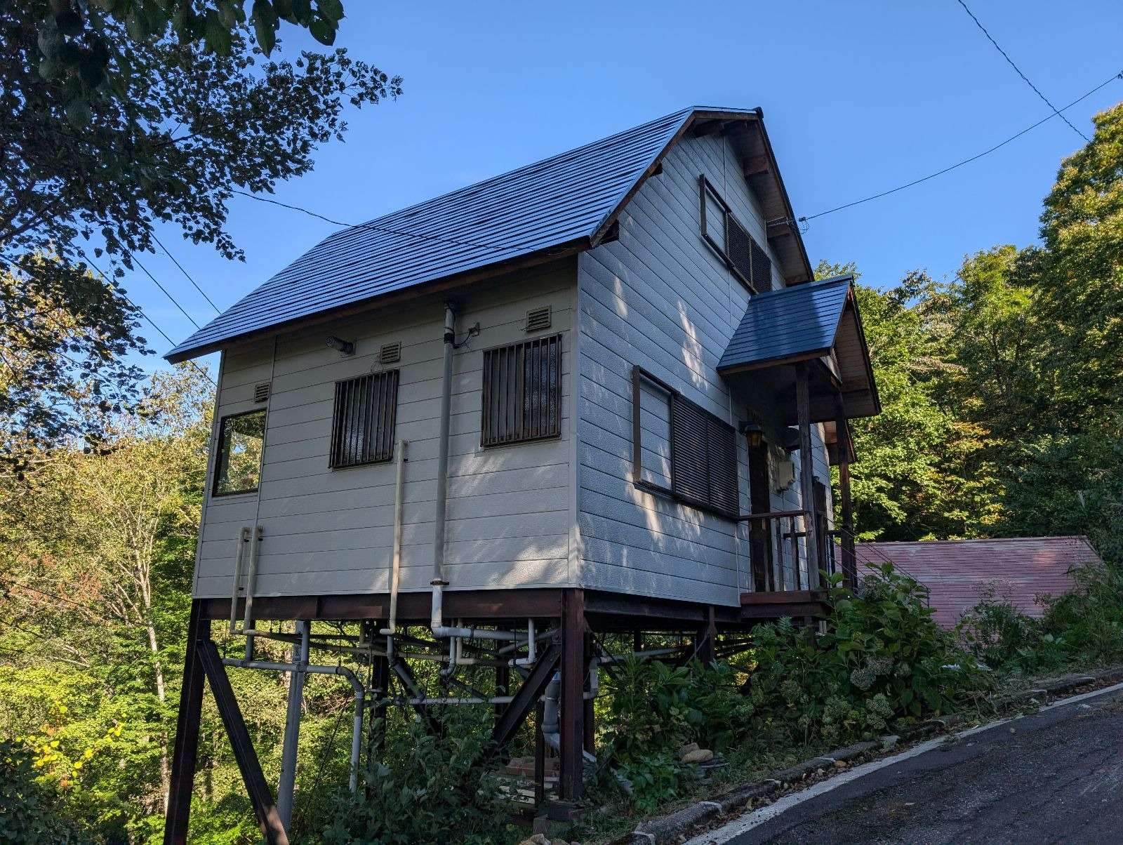 郡上市高鷲町にて屋根塗装工事