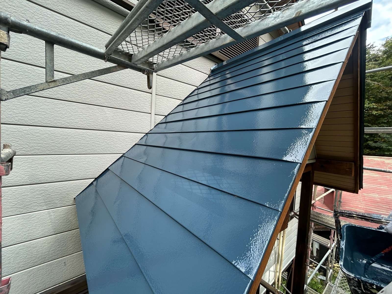 郡上市高鷲町にて屋根塗装工事