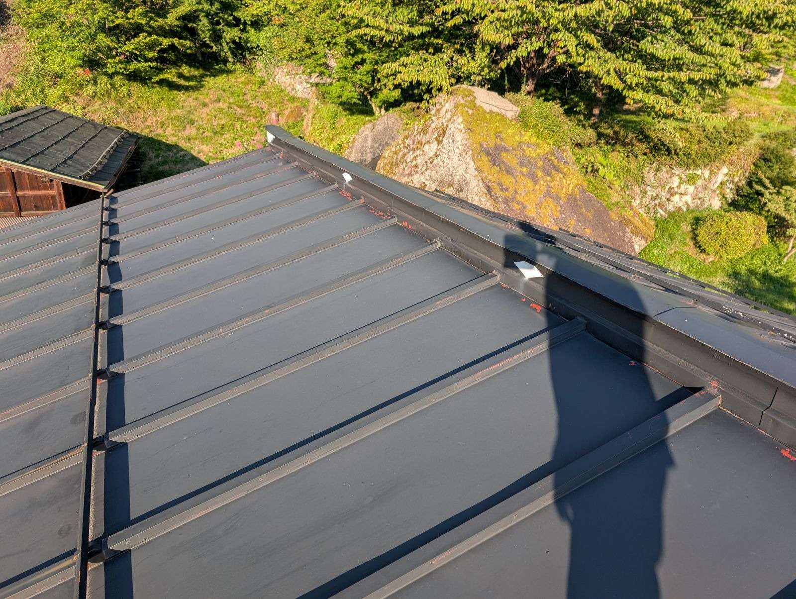 高山市上宝町にて屋根塗装工事