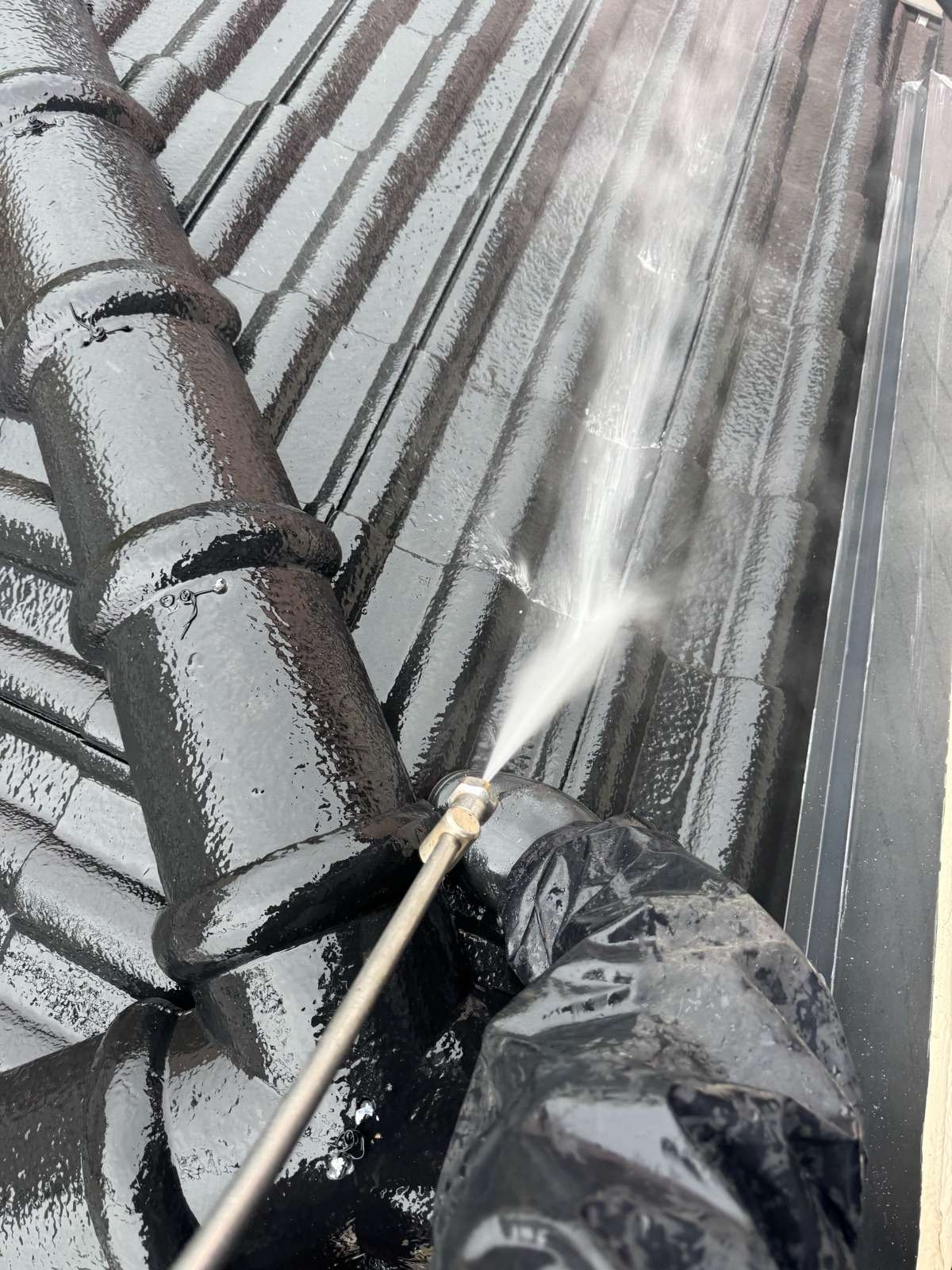 岐阜市領下にて屋根塗装工事