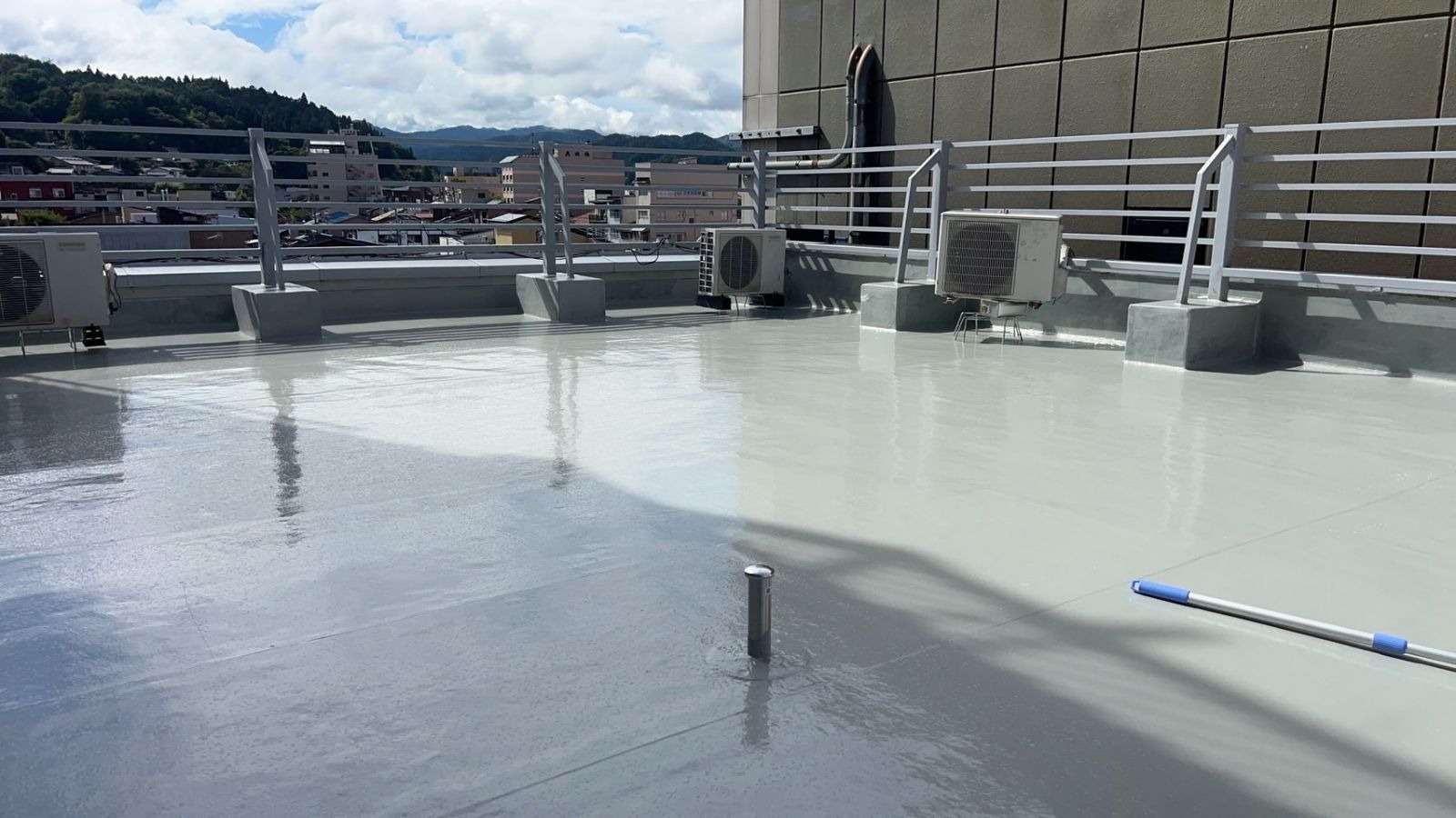 高山市下三之町にて防水工事