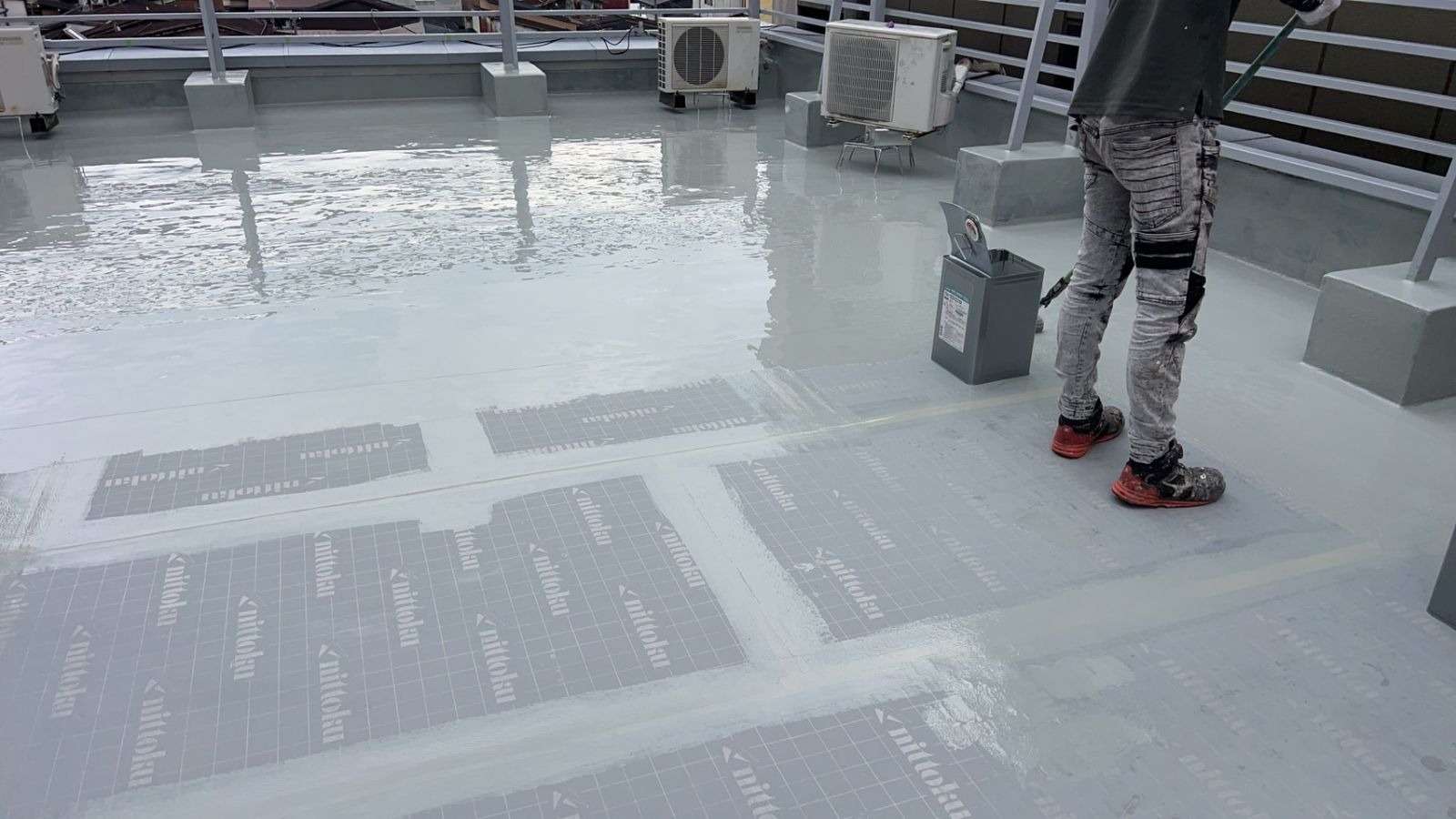 高山市下三之町にて防水工事