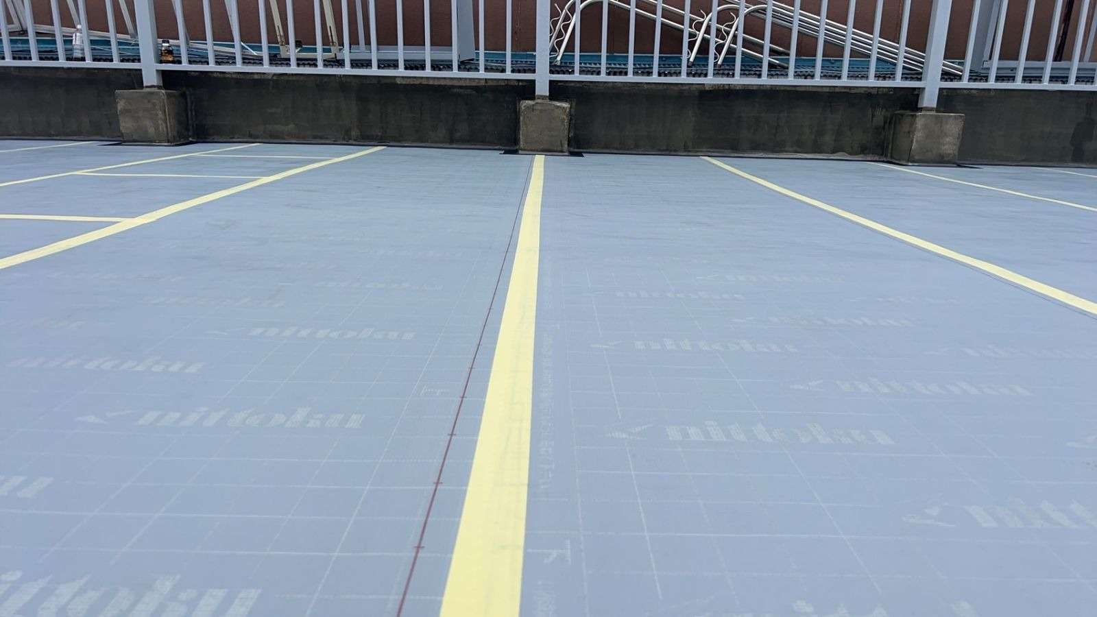 高山市下三之町にて防水工事