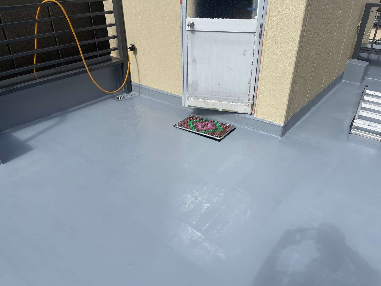 高山市下三之町にて防水工事