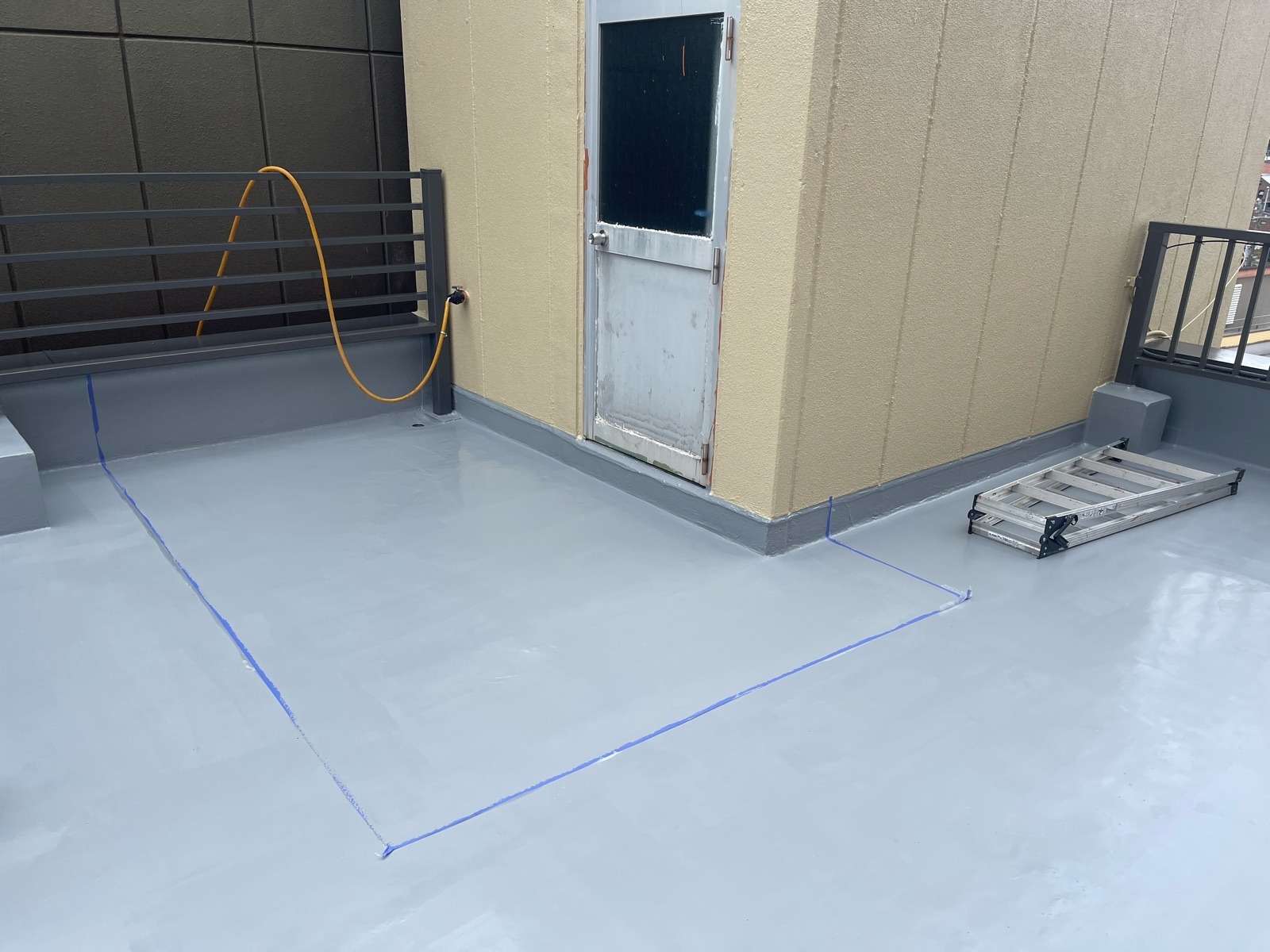 高山市下三之町にて防水工事