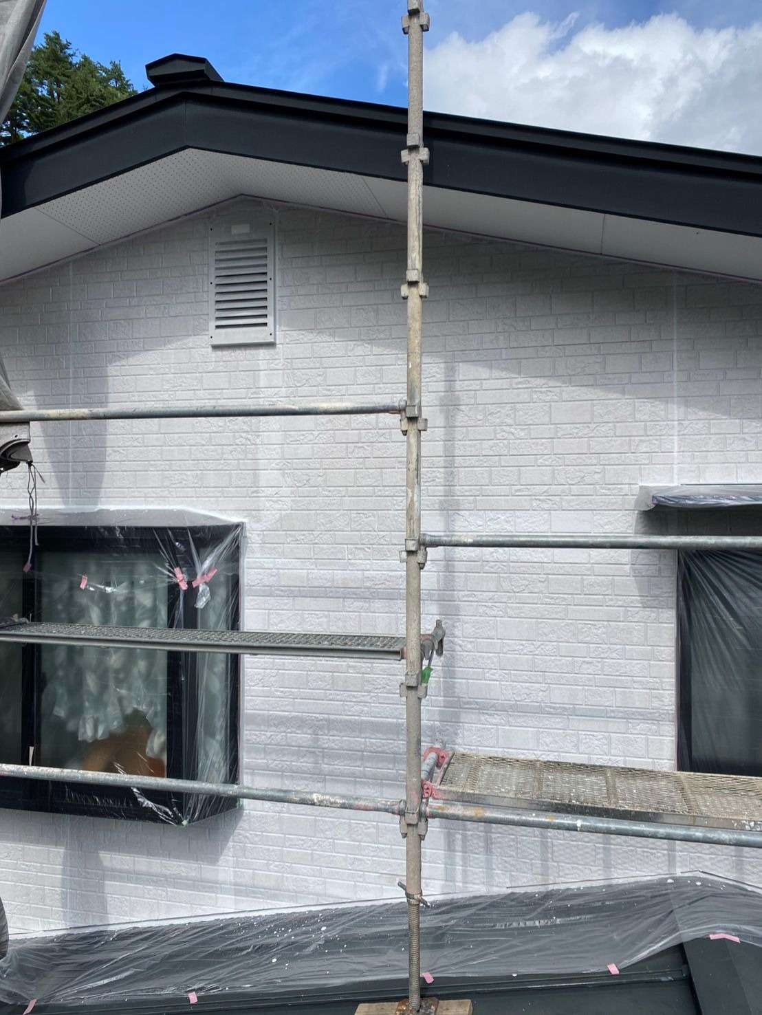 高山市清見町にて改修塗装工事