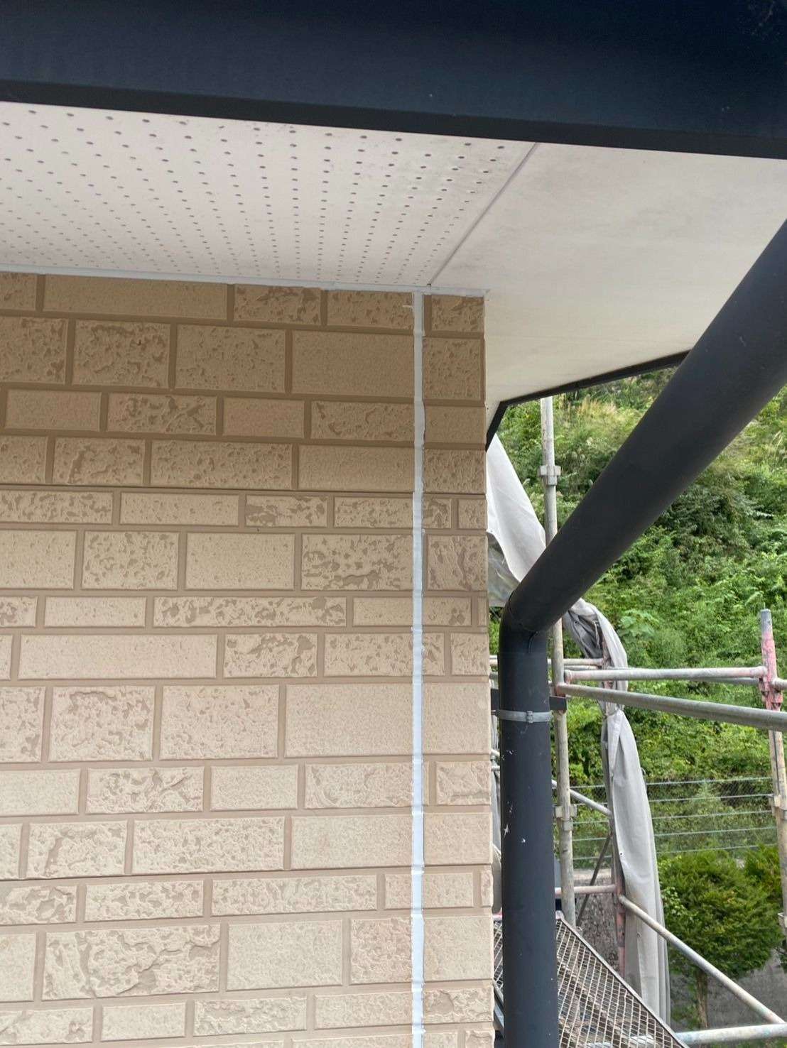 高山市清見町にて改修塗装工事