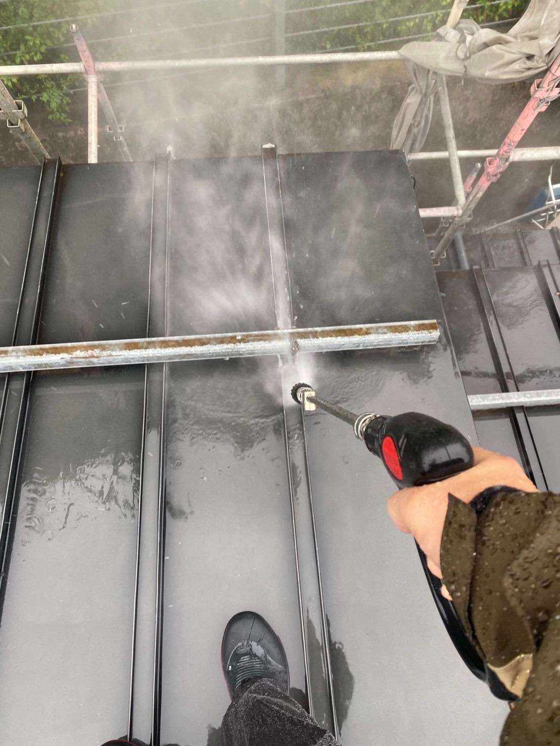 高山市清見町にて改修塗装工事