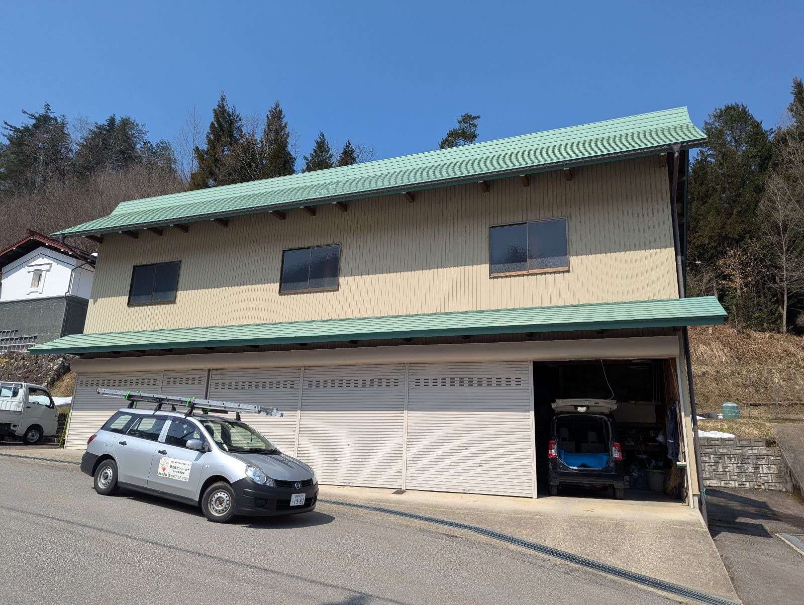 飛騨市古川町にて屋根塗装工事