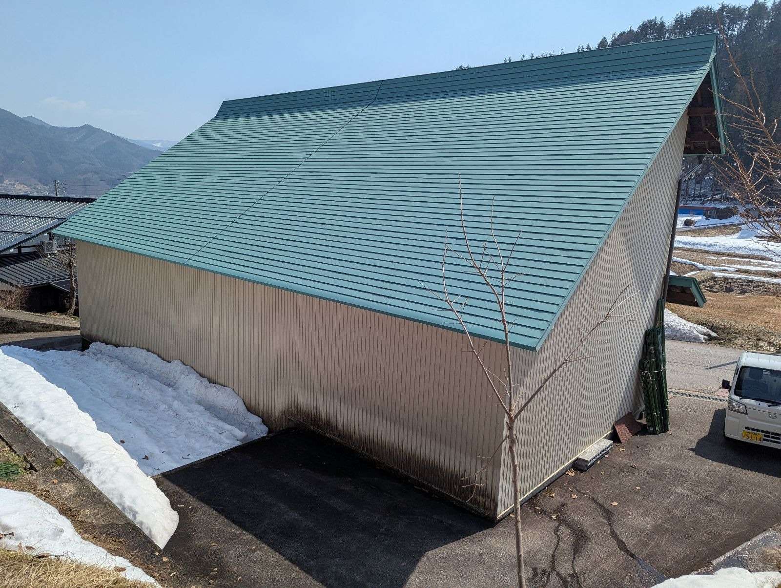 飛騨市古川町にて屋根塗装工事