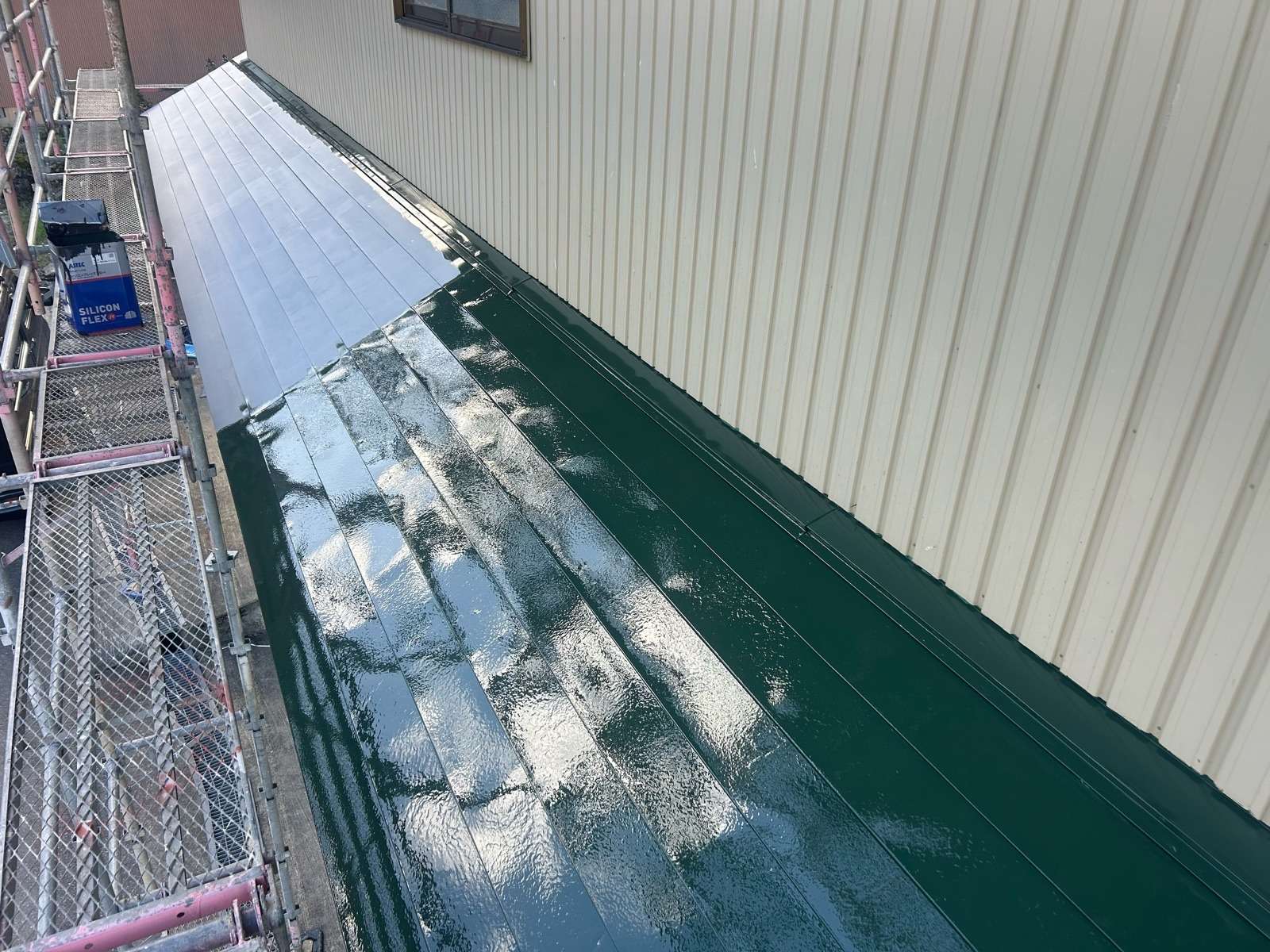 飛騨市古川町にて屋根塗装工事