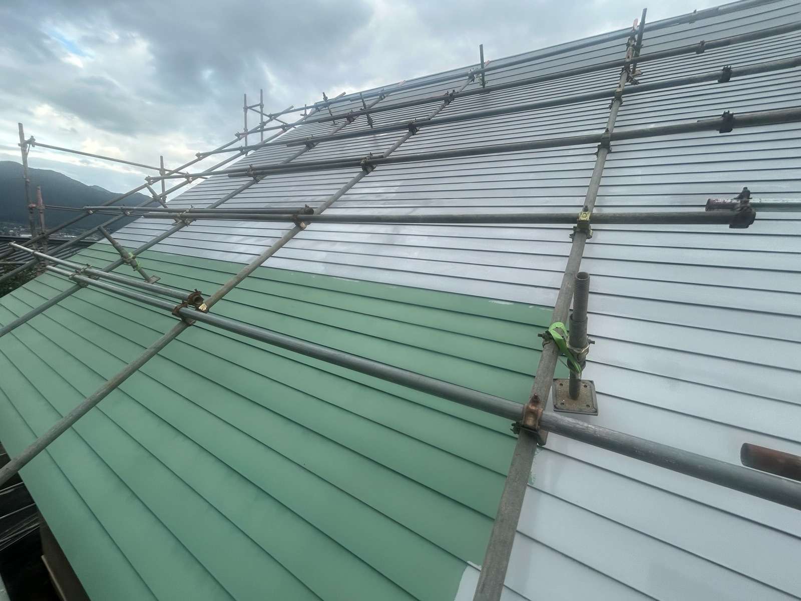 飛騨市古川町にて屋根塗装工事