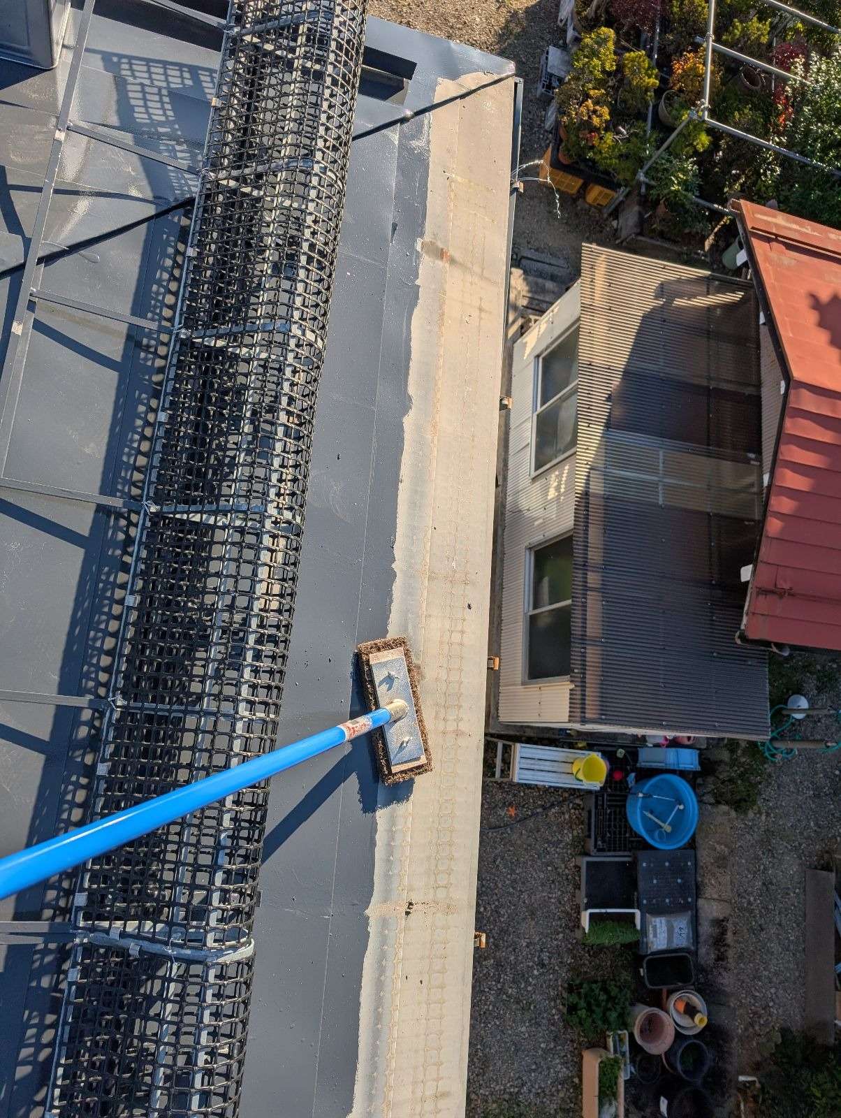 高山市下切町にて屋根塗装工事