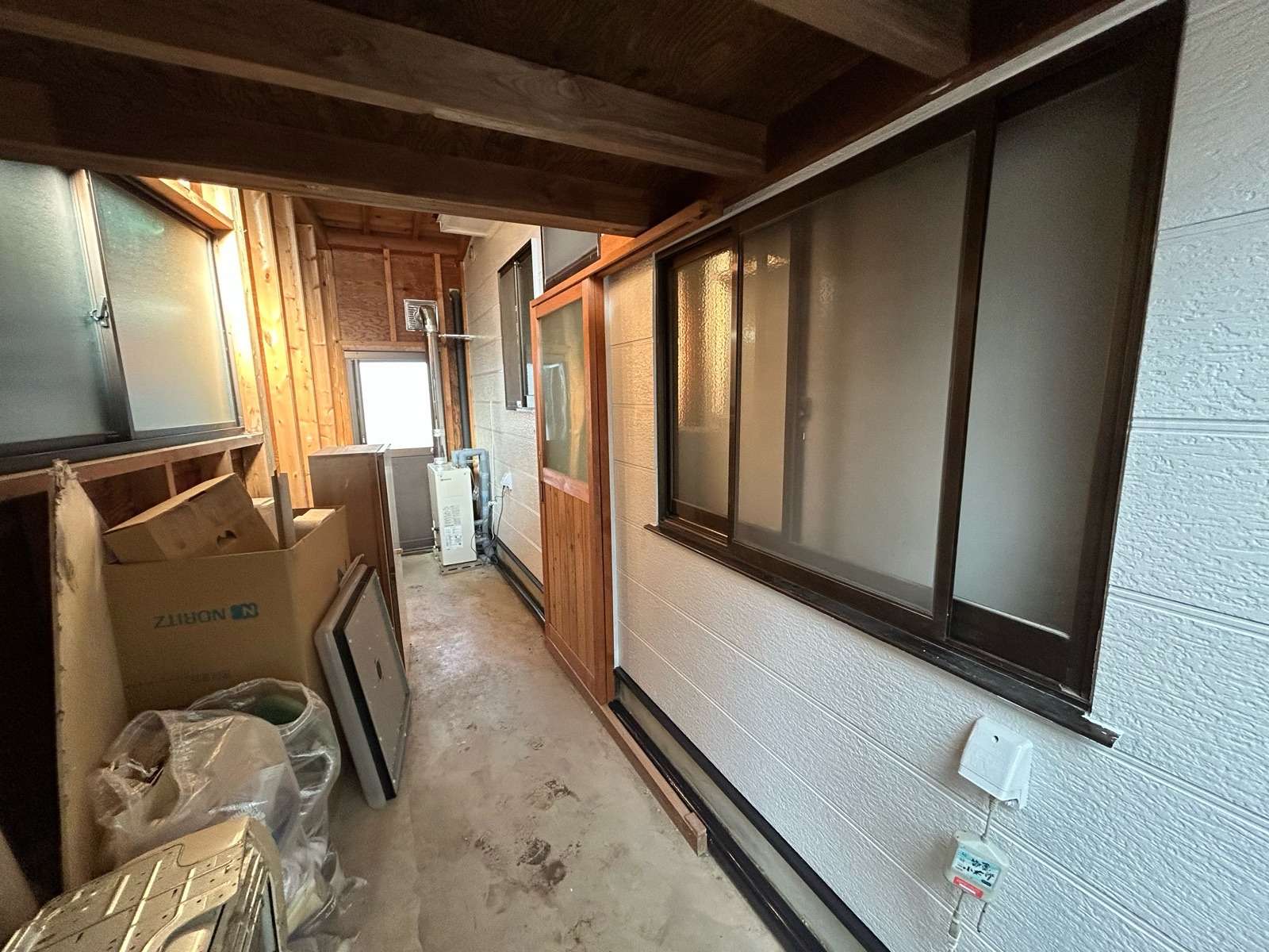 高山市新宮町にて改修塗装工事