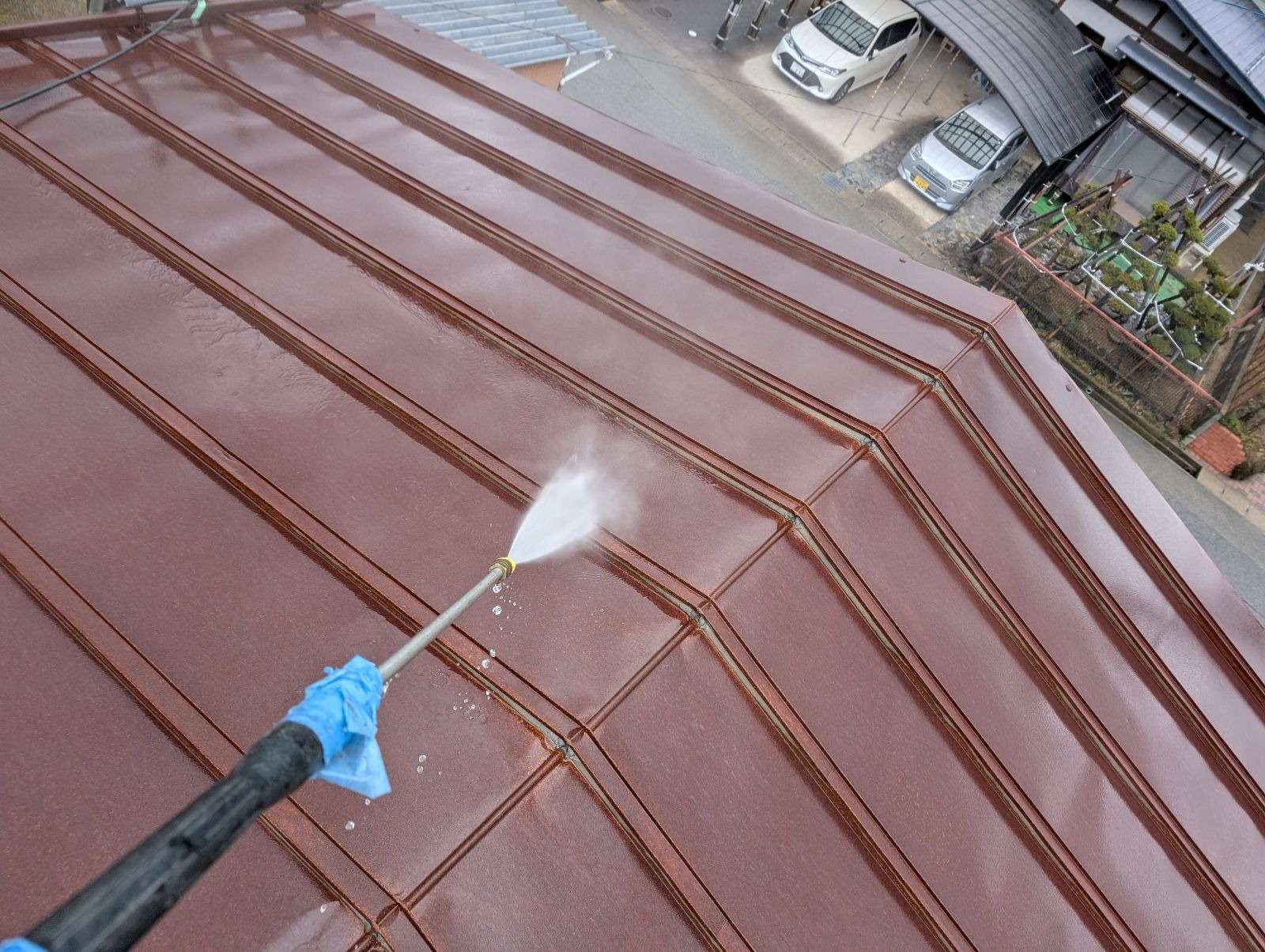 高山市国府町にて屋根塗装工事