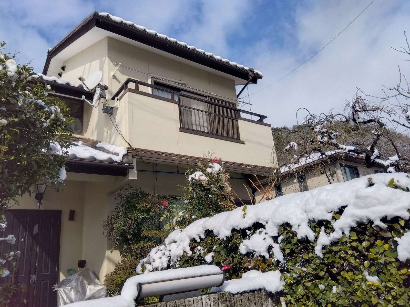 各務原市鵜沼町にて外壁塗装工事