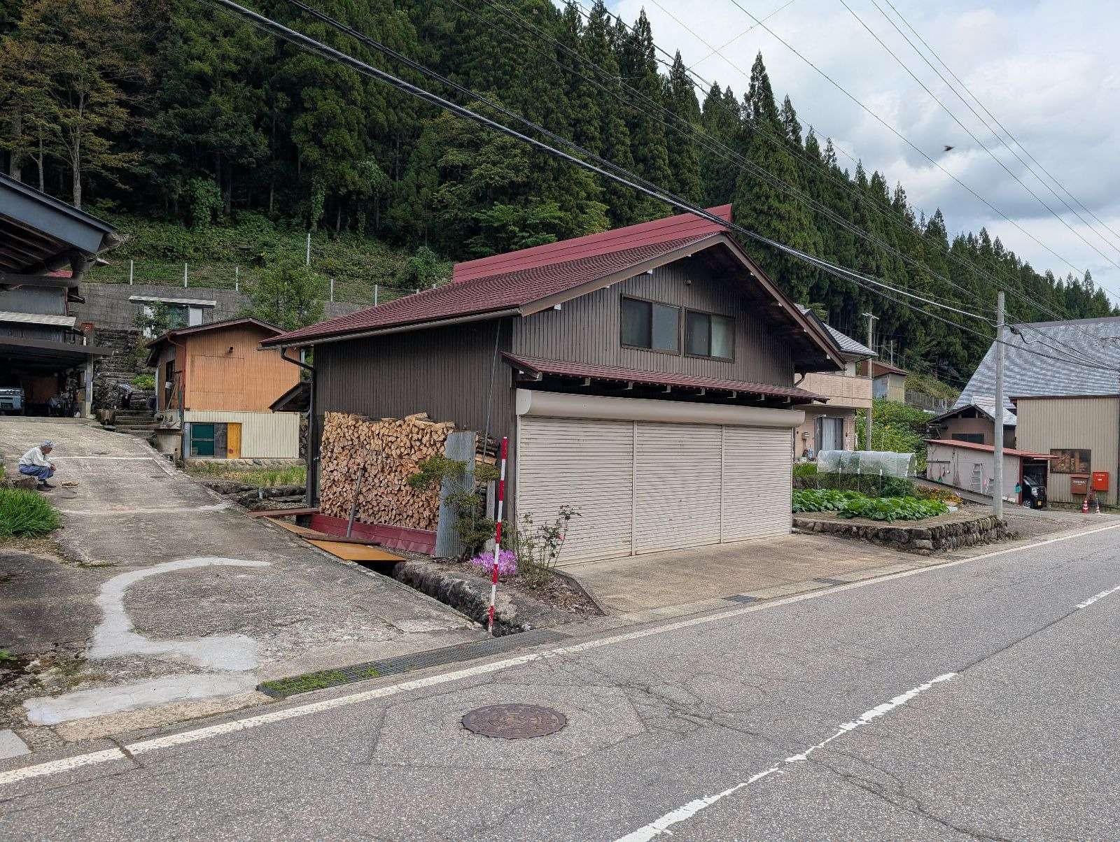 飛騨市河合町にて屋根塗装工事