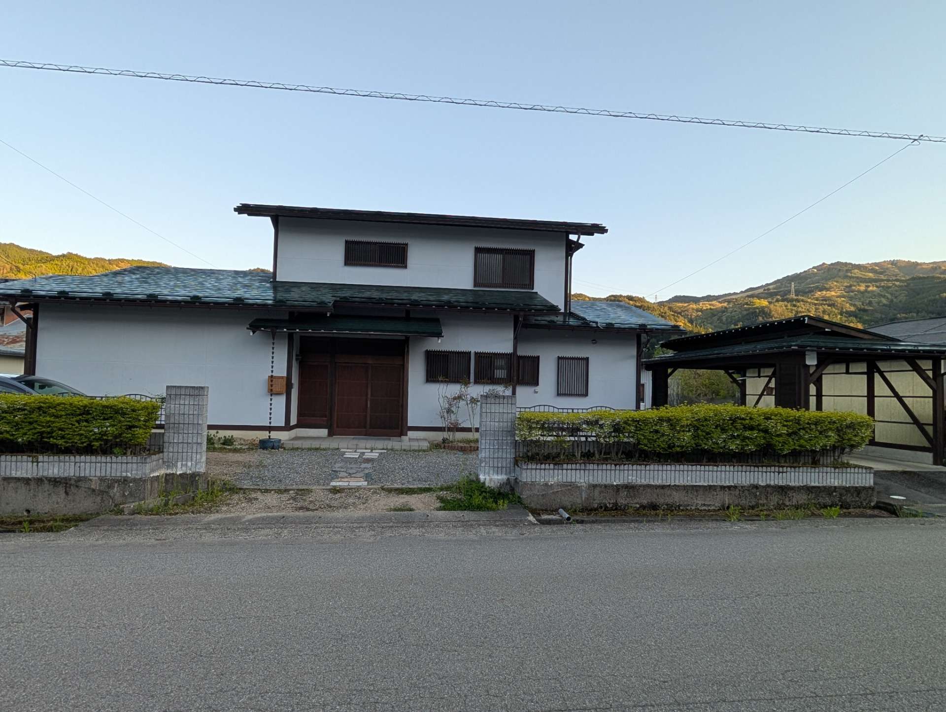 高山市一之宮町にて改修塗装工事