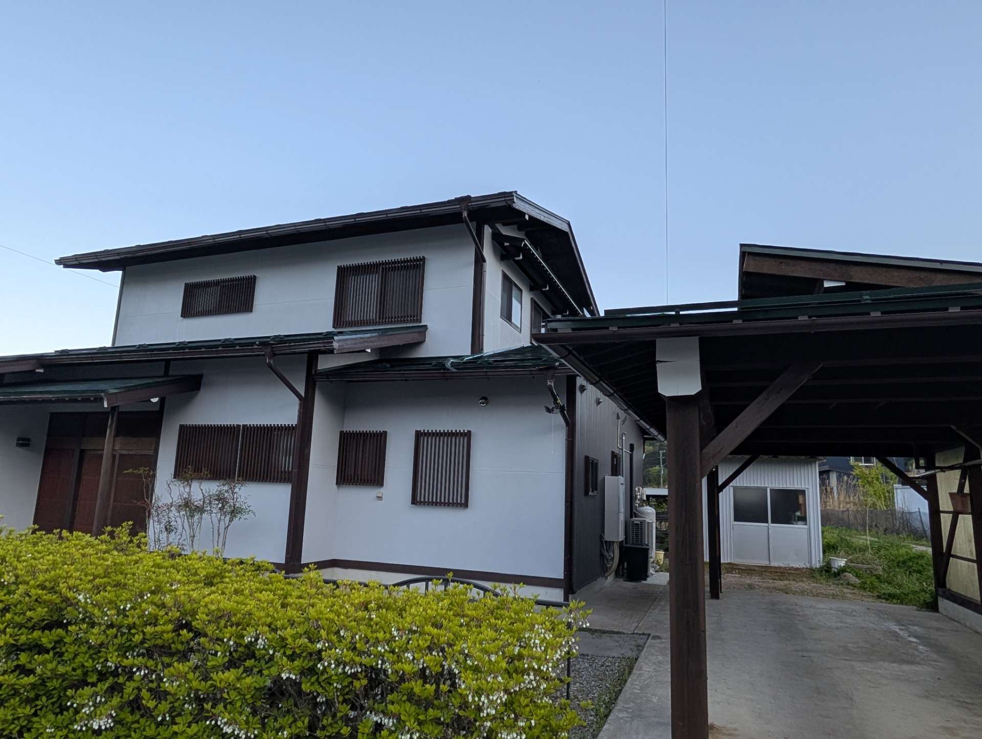 高山市一之宮町にて改修塗装工事