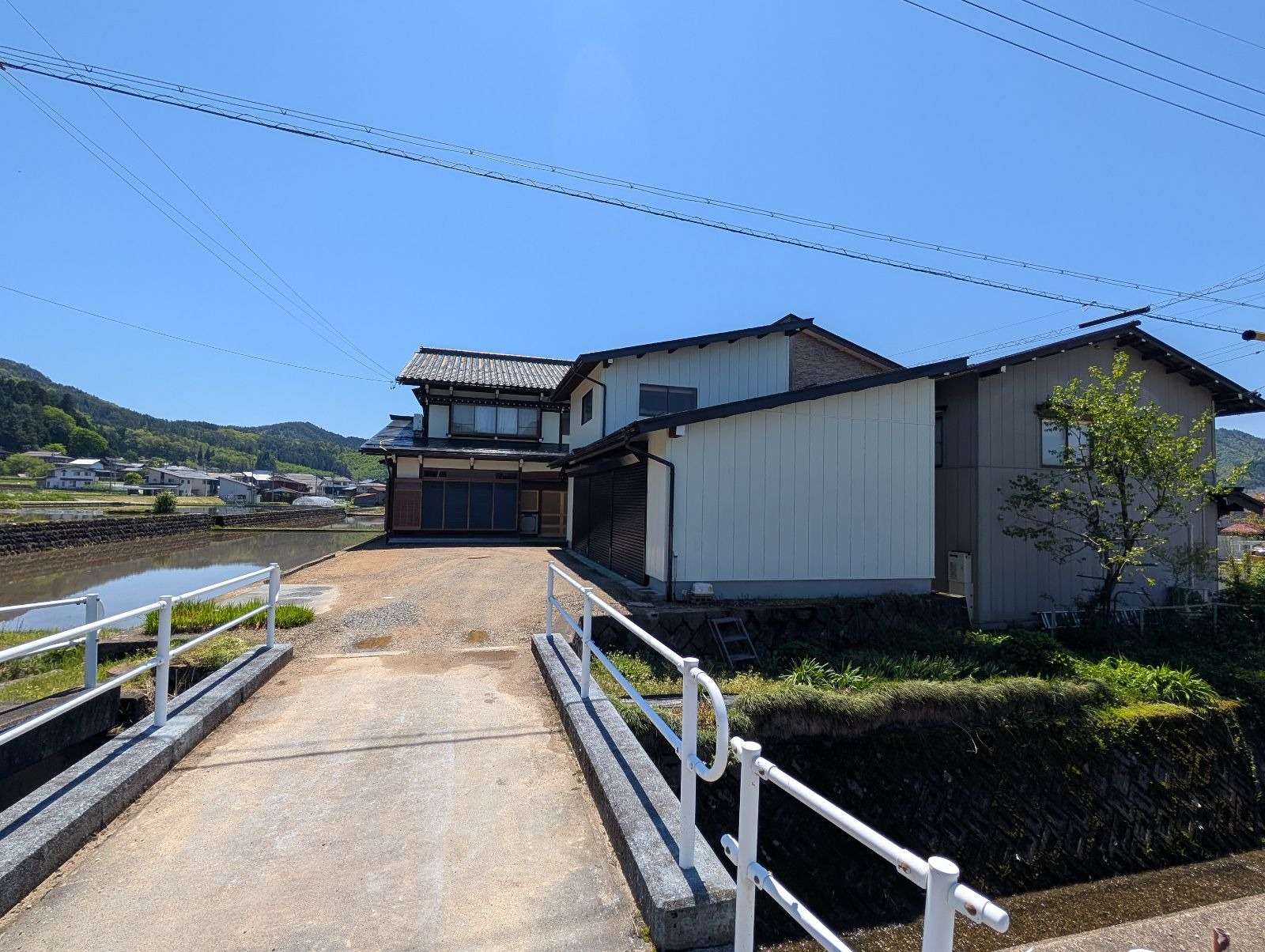 飛騨市古川町にて、改修塗装工事