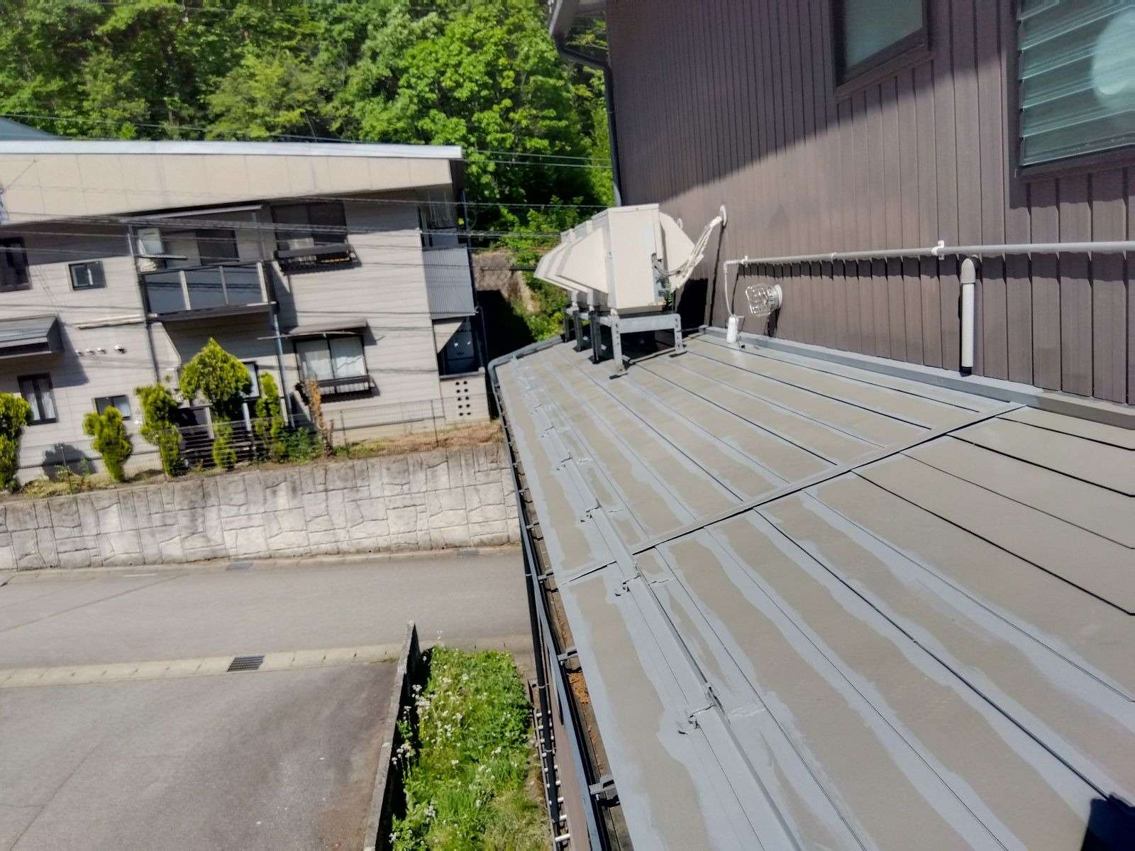 高山市岡本町にて屋根塗装工事