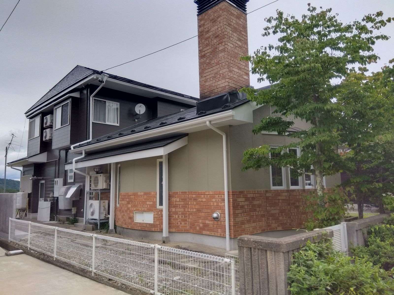 高山市清見町にて改修塗装工事