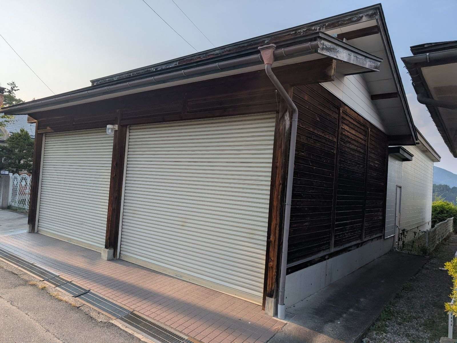 高山市清見町にて改修塗装工事