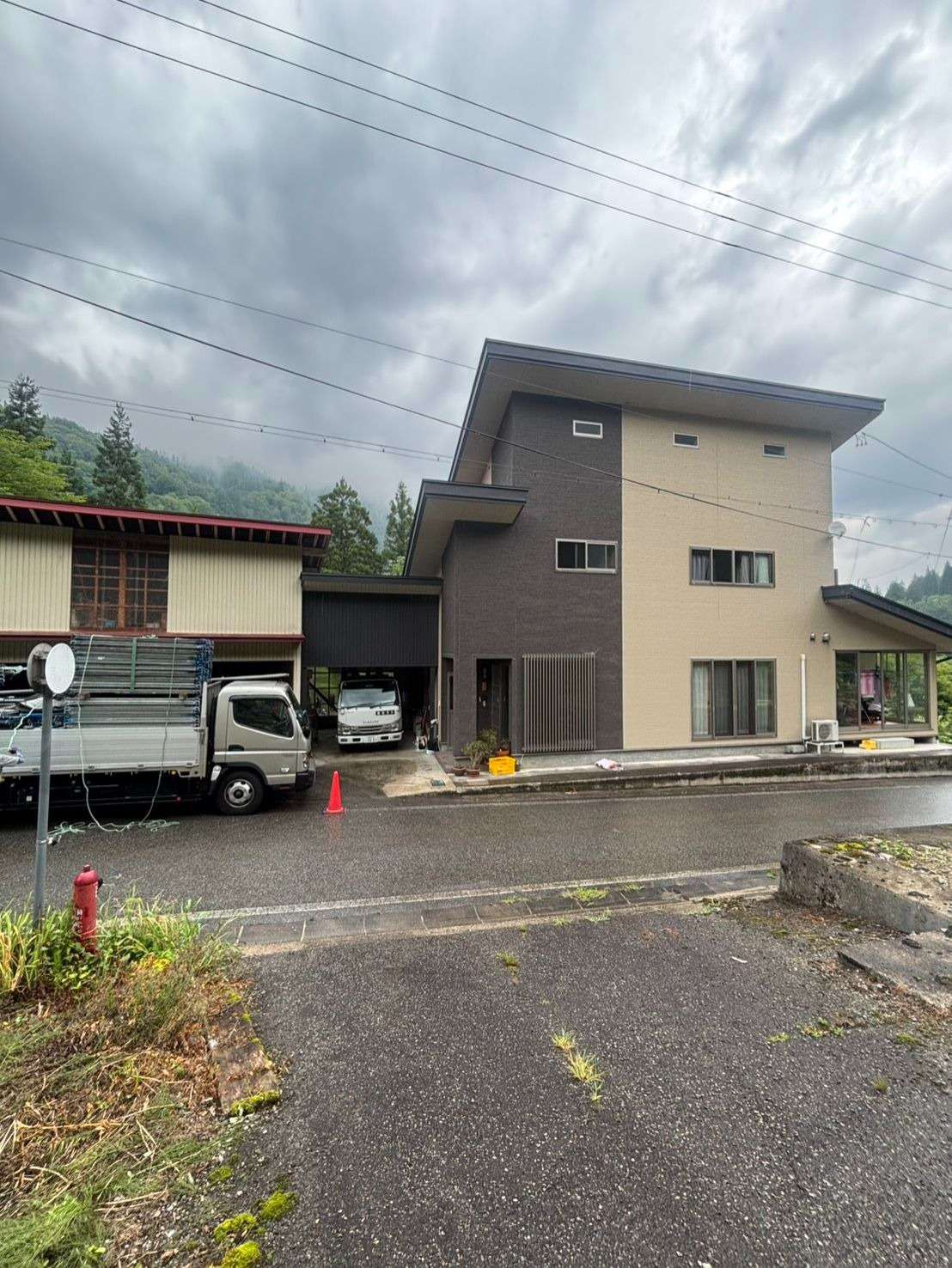飛騨市河合町にて改修塗装工事