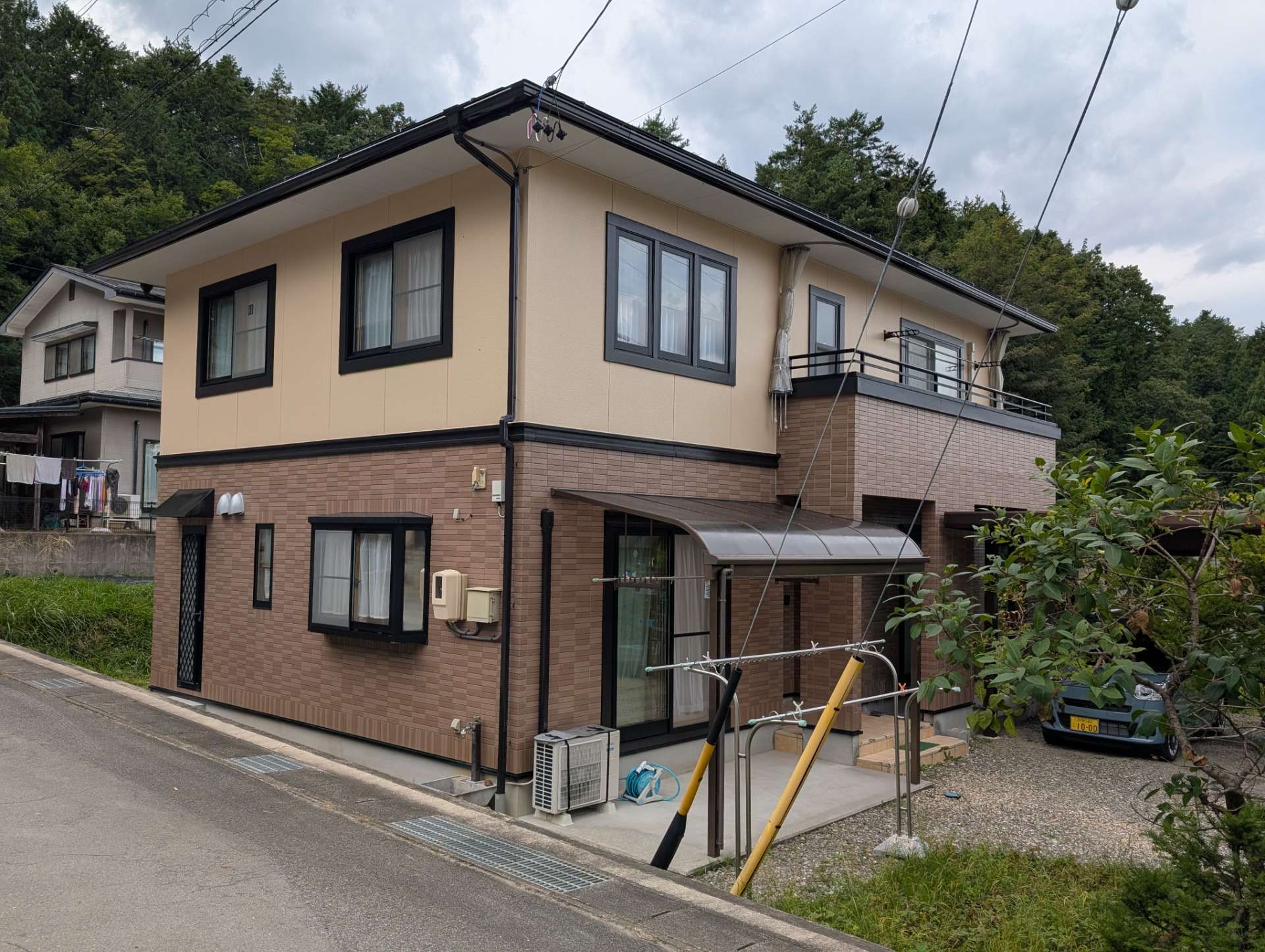 高山市松ノ木町にて改修塗装工事